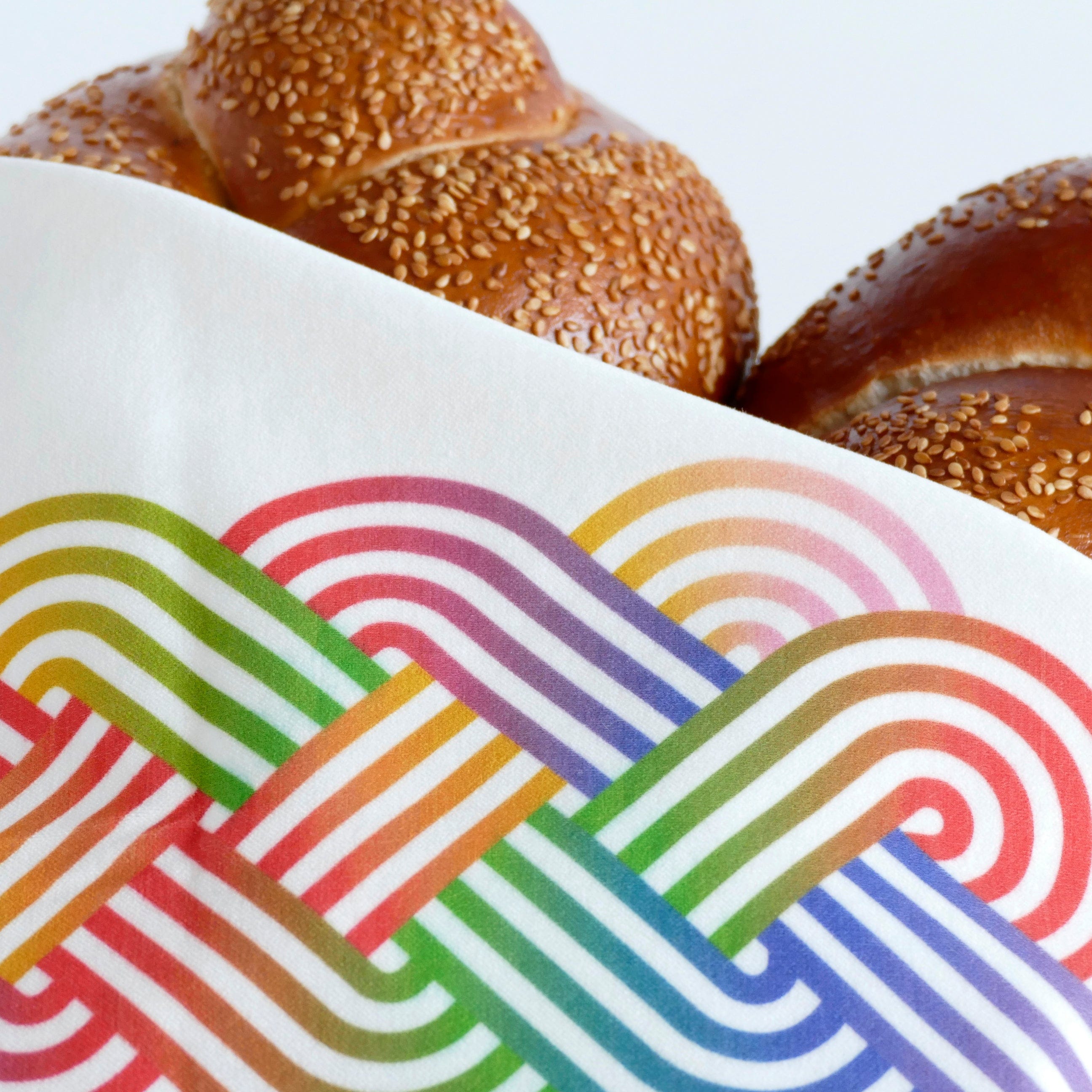 Op-Art Velvet Challah Cover - Rainbow、mySite、topwebapps
