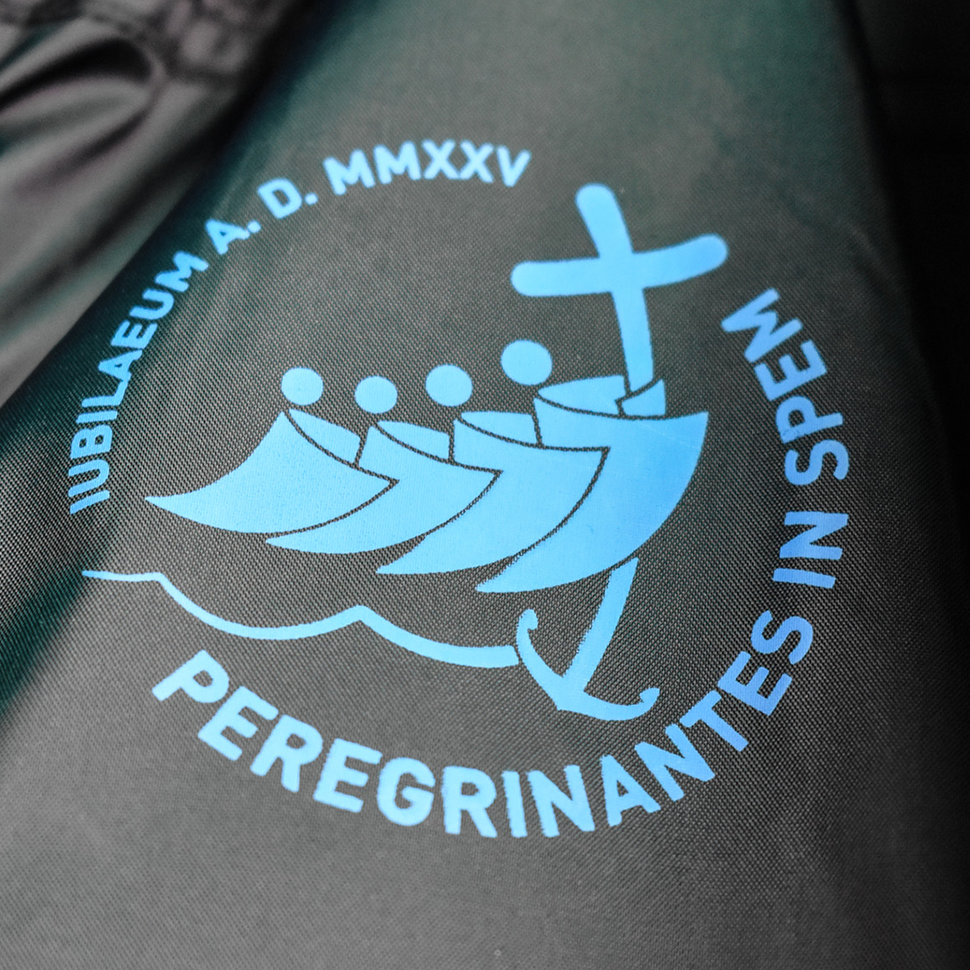 GIACCA IMPERMEABILE E ANTI VENTO GIUBILEO 2025、mySite、topwebapps