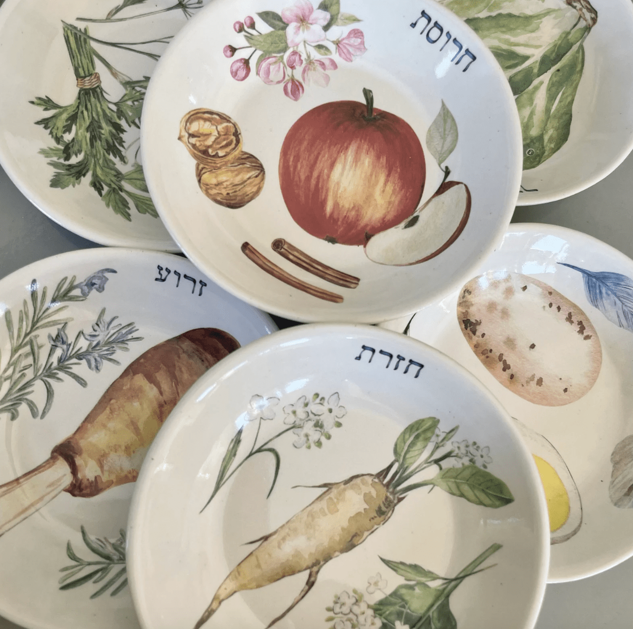 Handmade Ceramic Illustrated Seder Plate by Nina Keramik、mySite、topwebapps