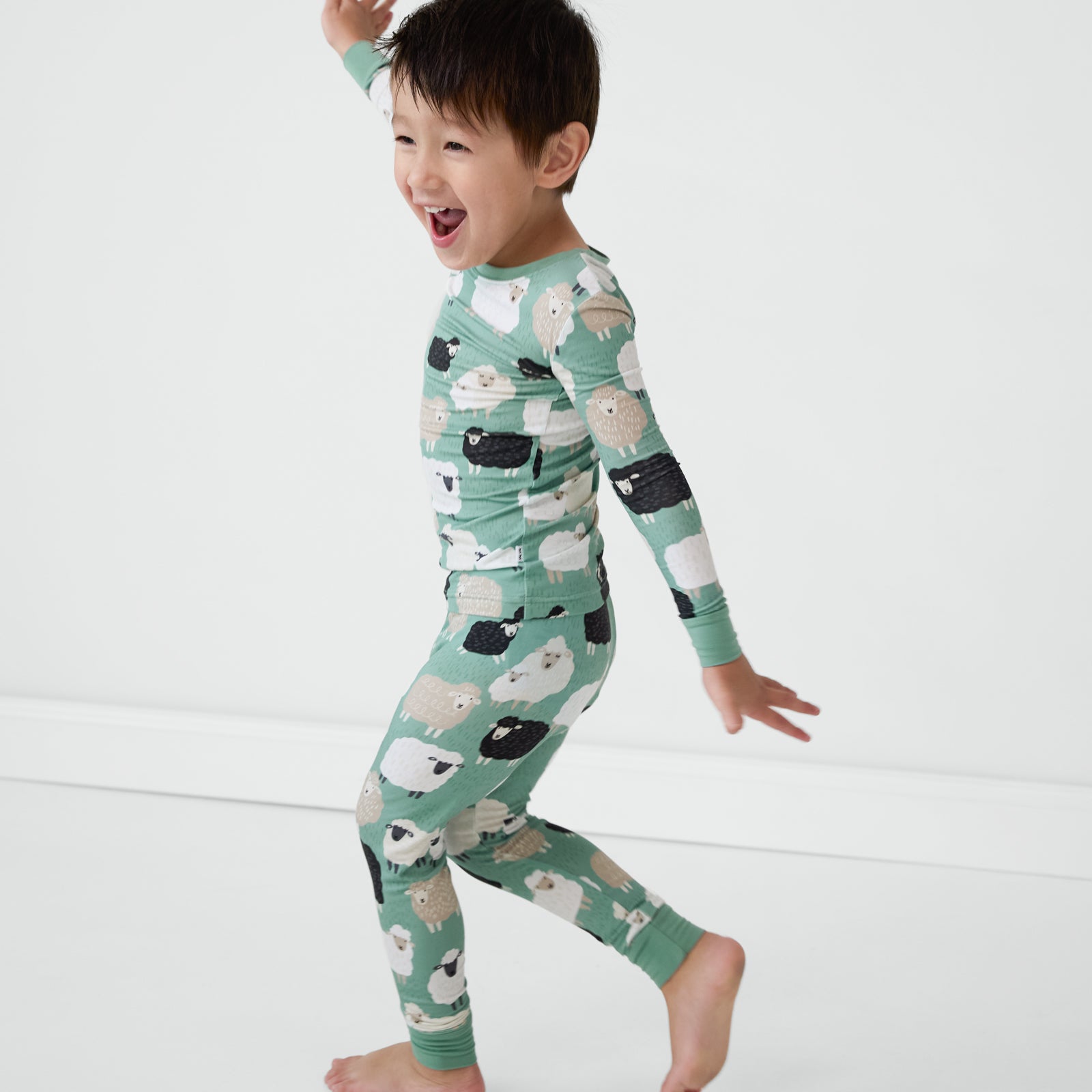  Little Sheepies Two-Piece Pajama Set、mySite、layawaytickets