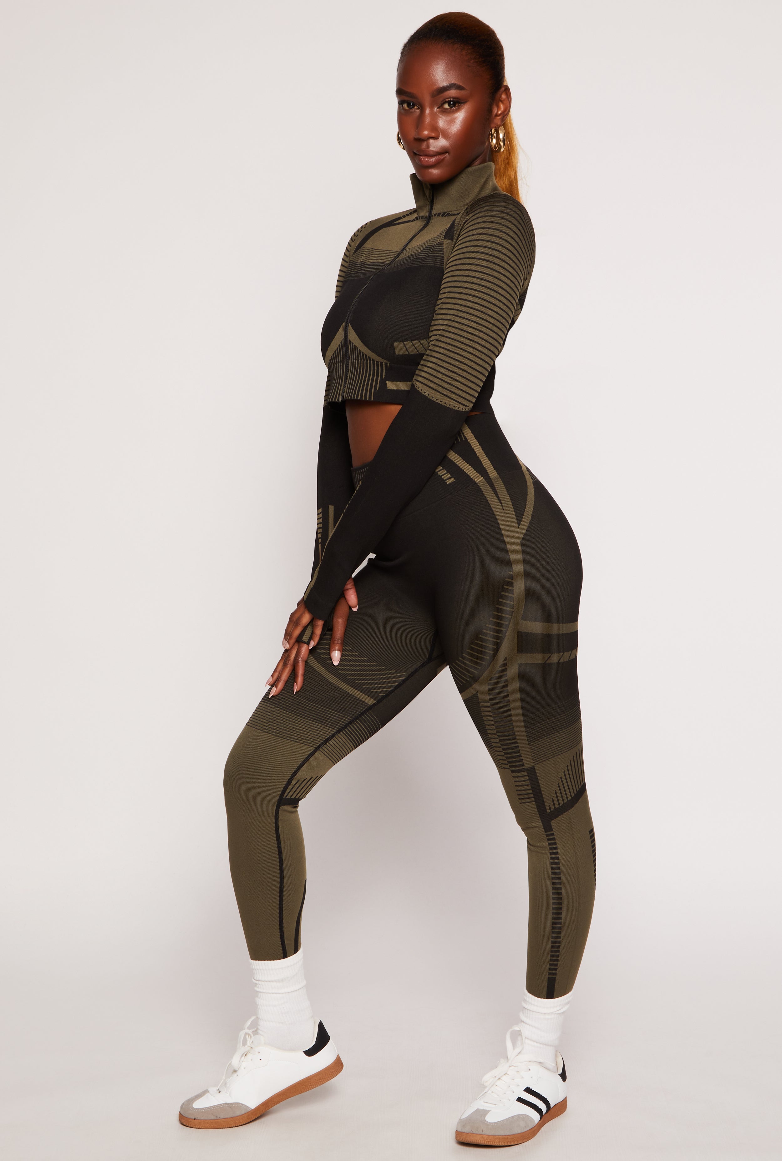 Seamless Zip Front Cropped Track Jacket、mySite、camillekostekn