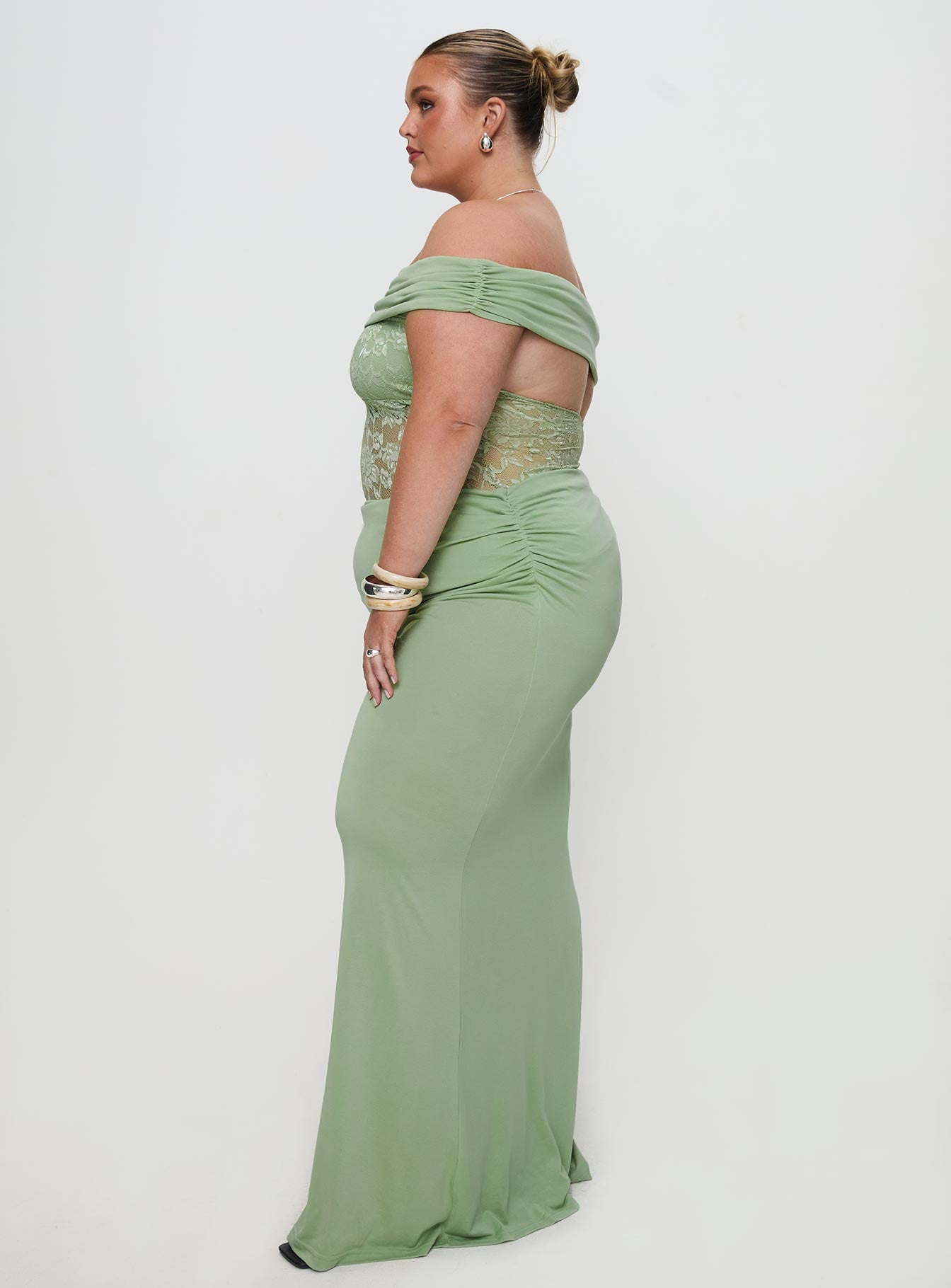 Gwendolen Off The Shoulder Maxi Dress Green Curve、mySite、solidvoid