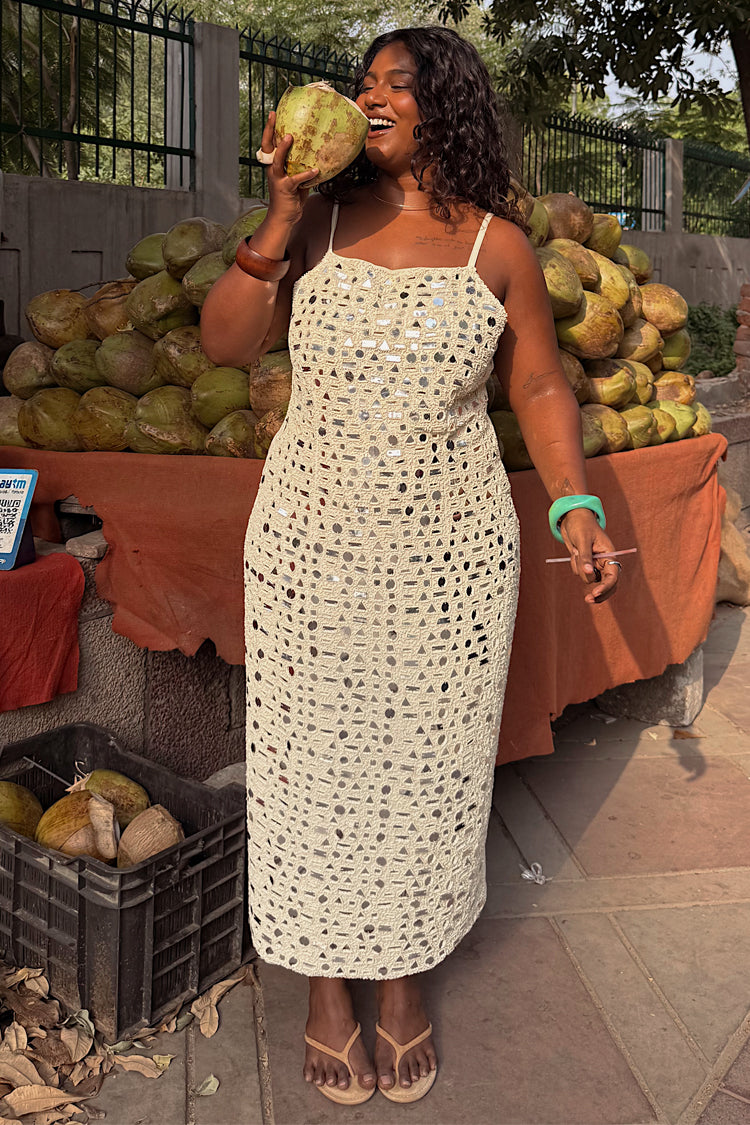 Cream Mirror Taliah Midi Dress、mySite、solidvoid