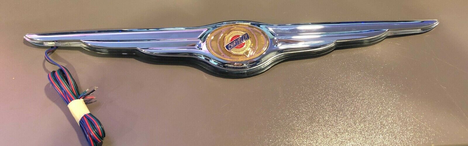 Oracle Gen I Chrysler Illuminated LED Colorshift Rear Wing Emblem - 3002-333 - CLEARANCE、mySite、nflplayoffbracketp