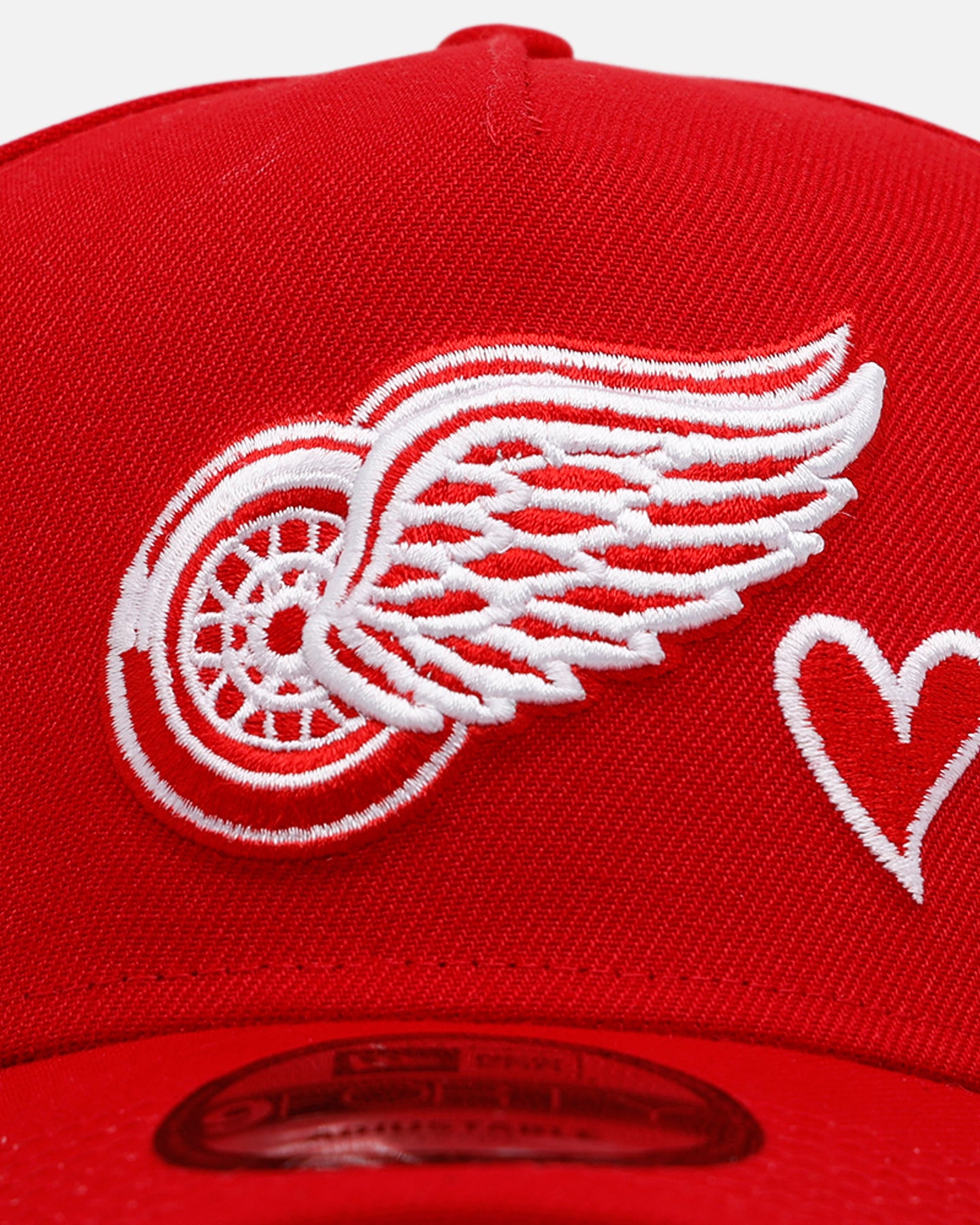 New Era Detroit Red Wings 'Team Color Hearts' 9FORTY A-Frame Snapback Official Team Color、mySite、zt4zffjzw