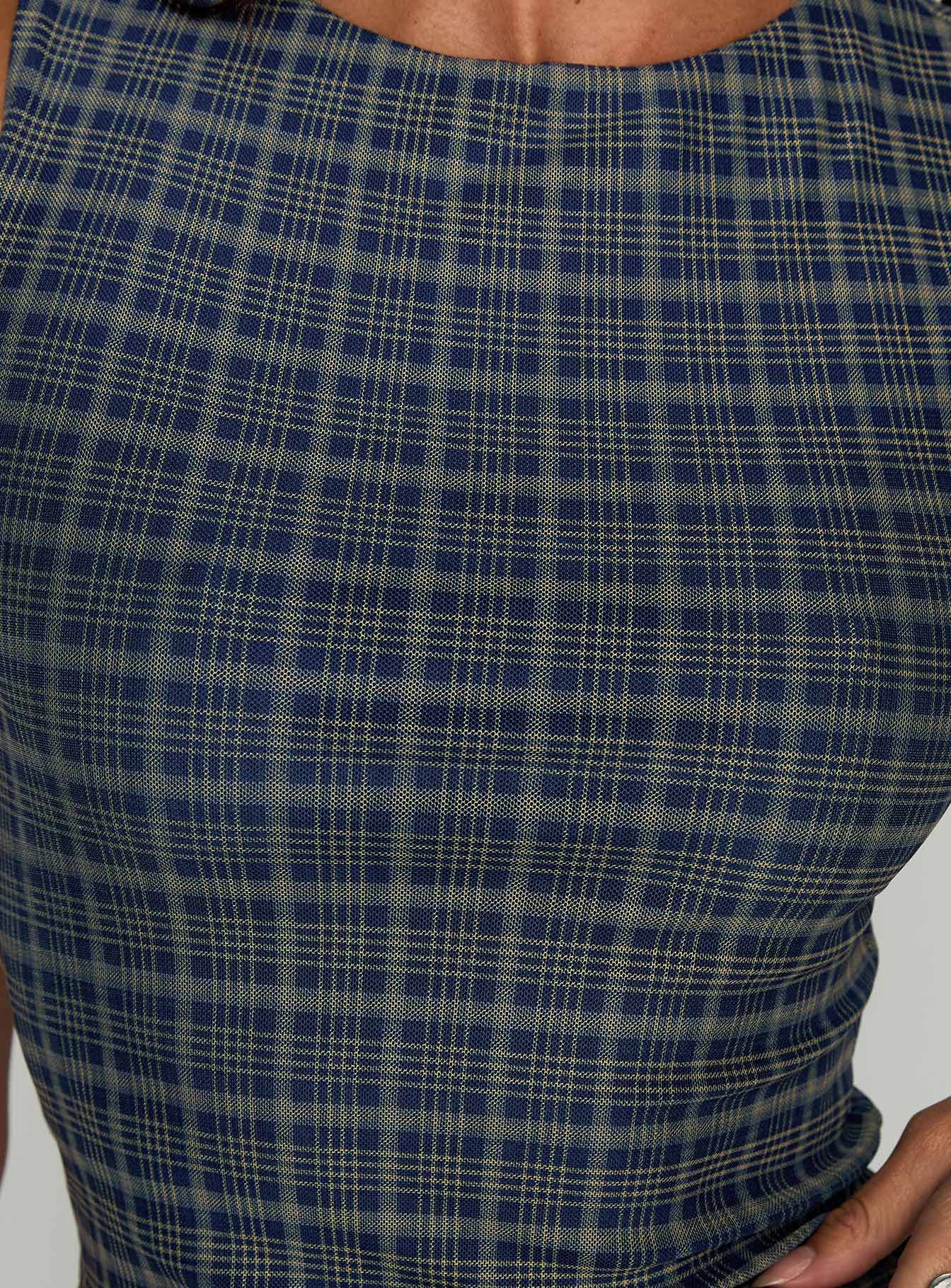 Your Main One Top Navy Check、mySite、solidvoid