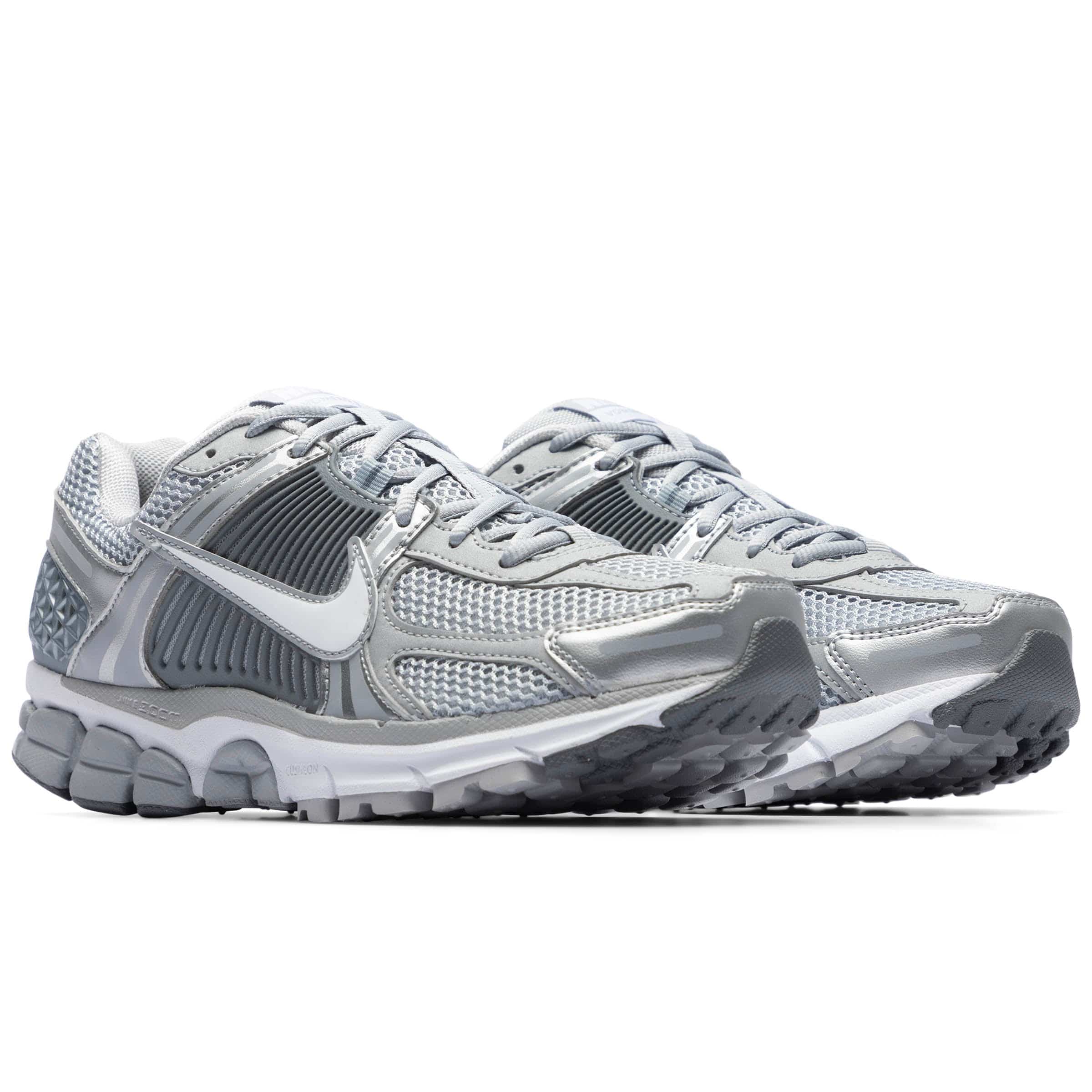 NIKE ZOOM VOMERO 5、mySite、zt4zffjzw