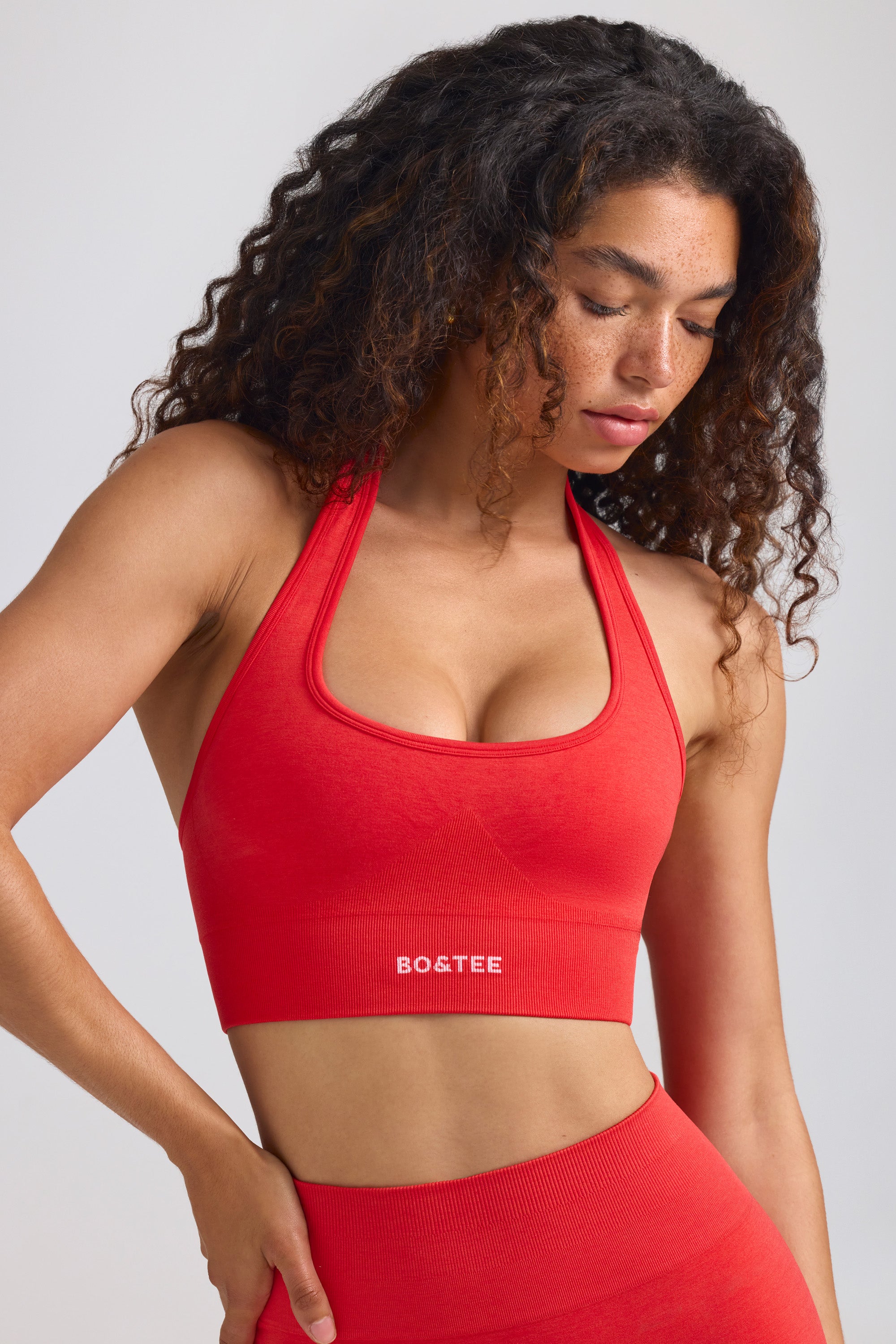 Define Luxe Halterneck Sports Bra in Poppy Red、mySite、solidvoid