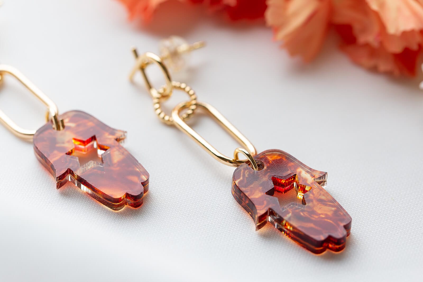 Tortoise and Gold Paper Clip Hamsa Earrings、mySite、topwebapps