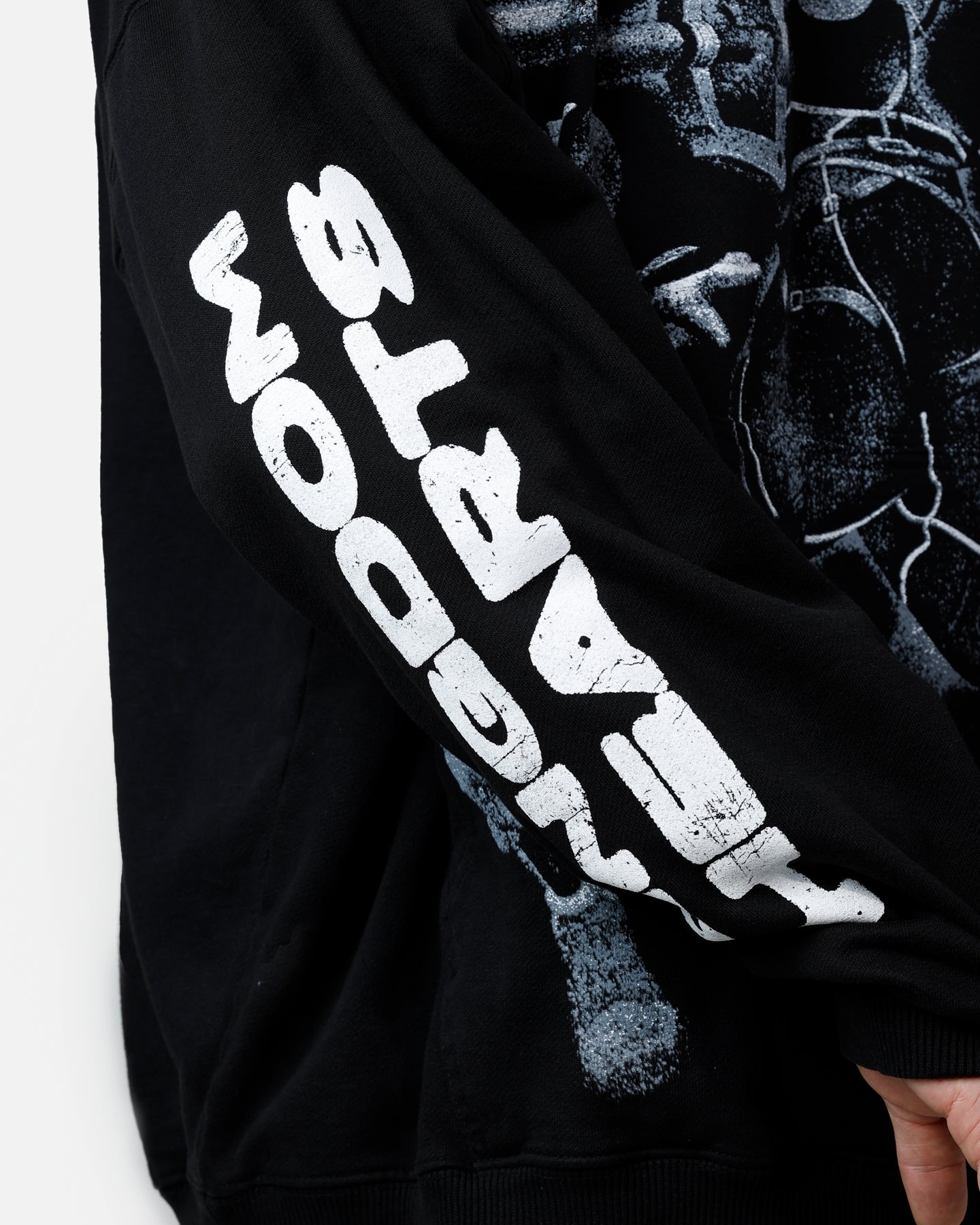 {product_title} - {shop_name}