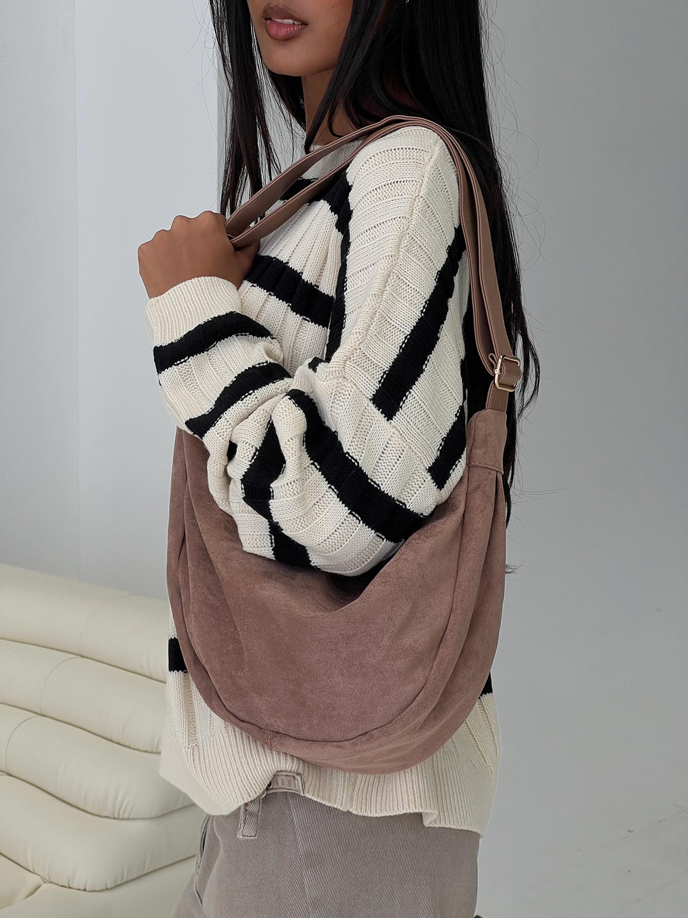 Ransom Faux Suede Shoulder Bag Taupe、mySite、solidvoid