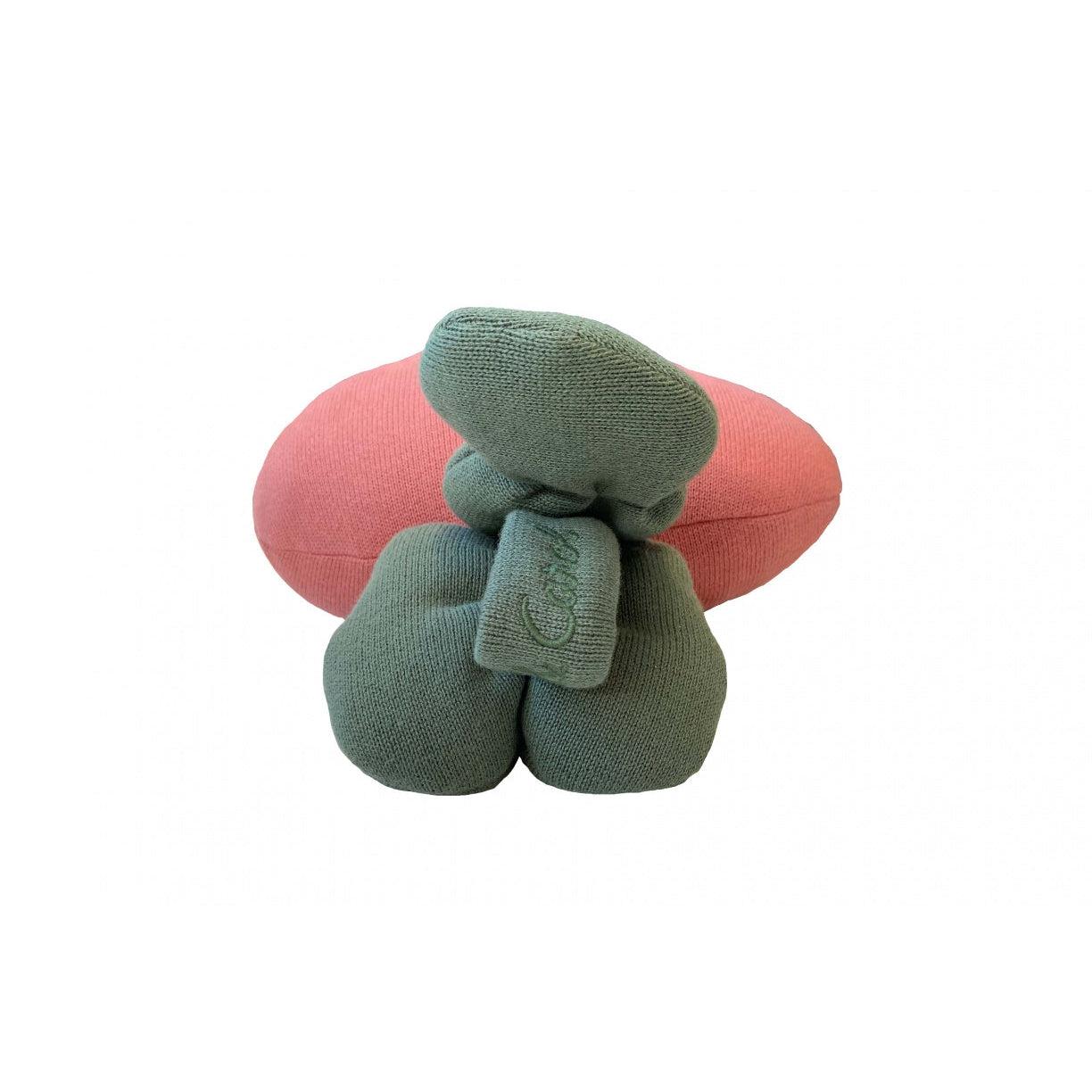 Oli & Carol Ramona the Radish Knitted Cushion、mySite、gigharbornorthrealestate