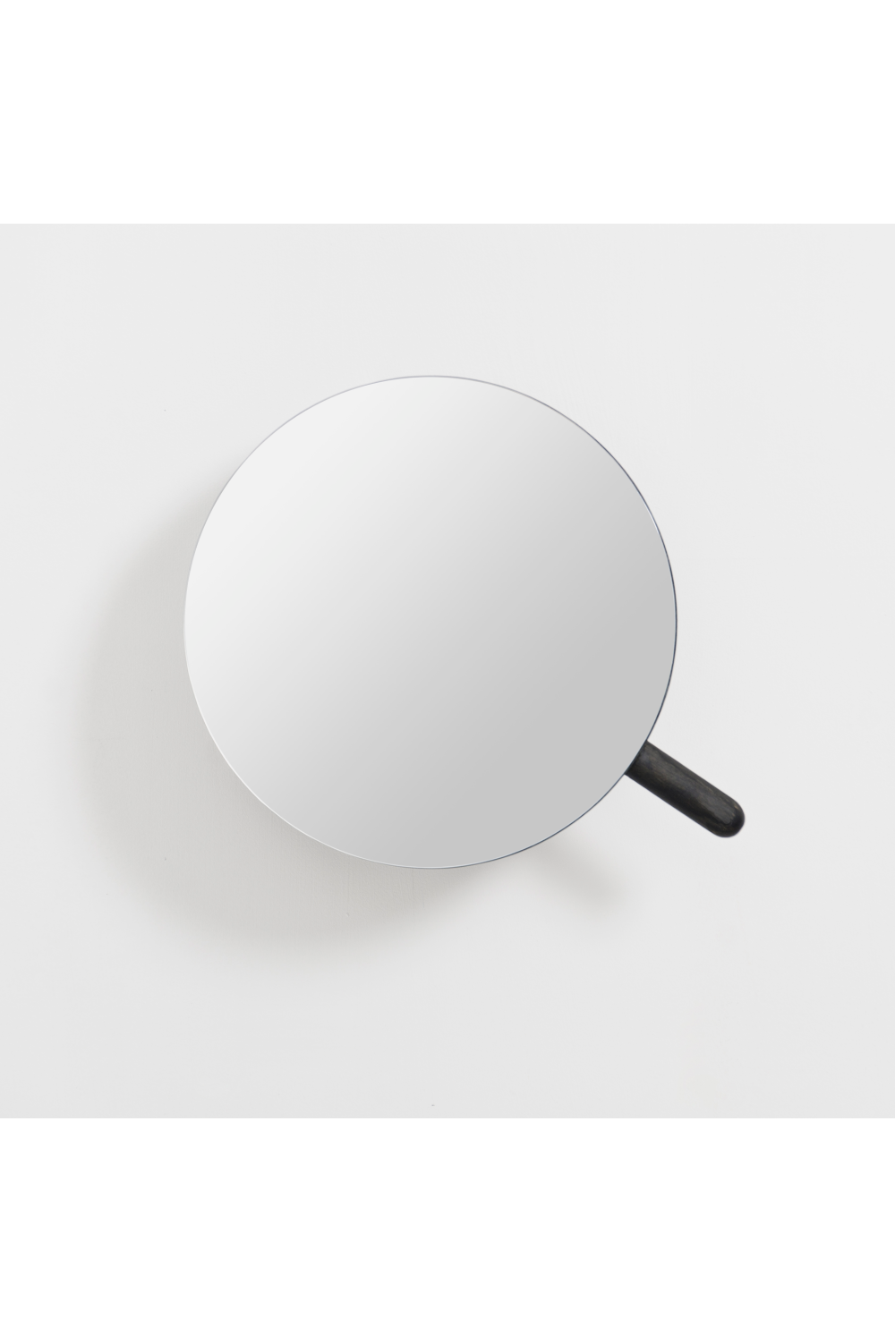 Oak Wall Magnifying Vanity Mirror | Wireworks、mySite、neckold