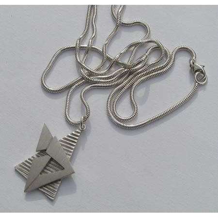 Susan Fox Sterling Silver Star of David Necklace With Chai、mySite、topwebapps