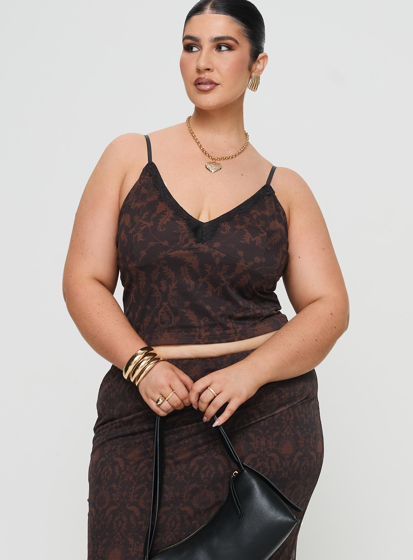 Hostona Top Multi Curve、mySite、solidvoid