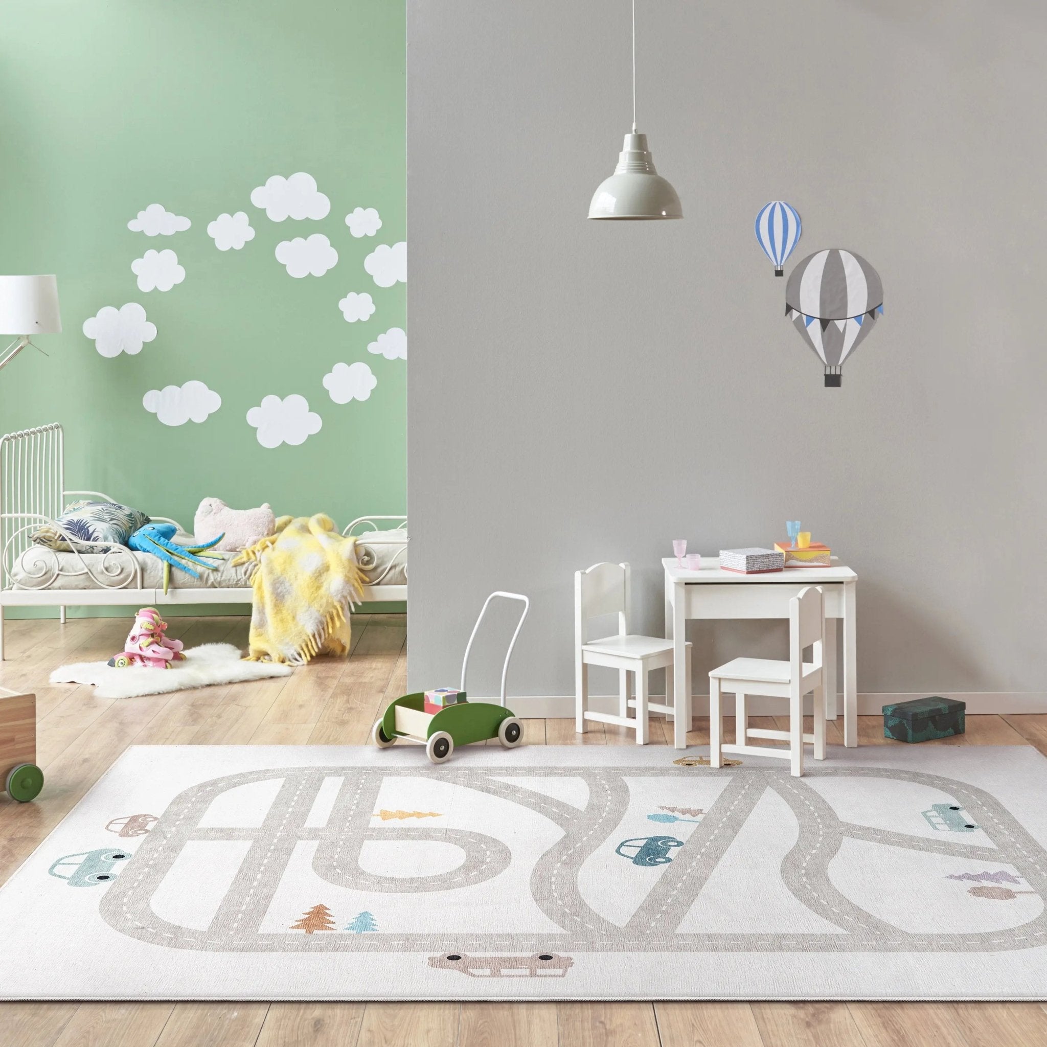 Playful Roads Modern Grey Area Flat-Weave Rug、mySite、gigharbornorthrealestate