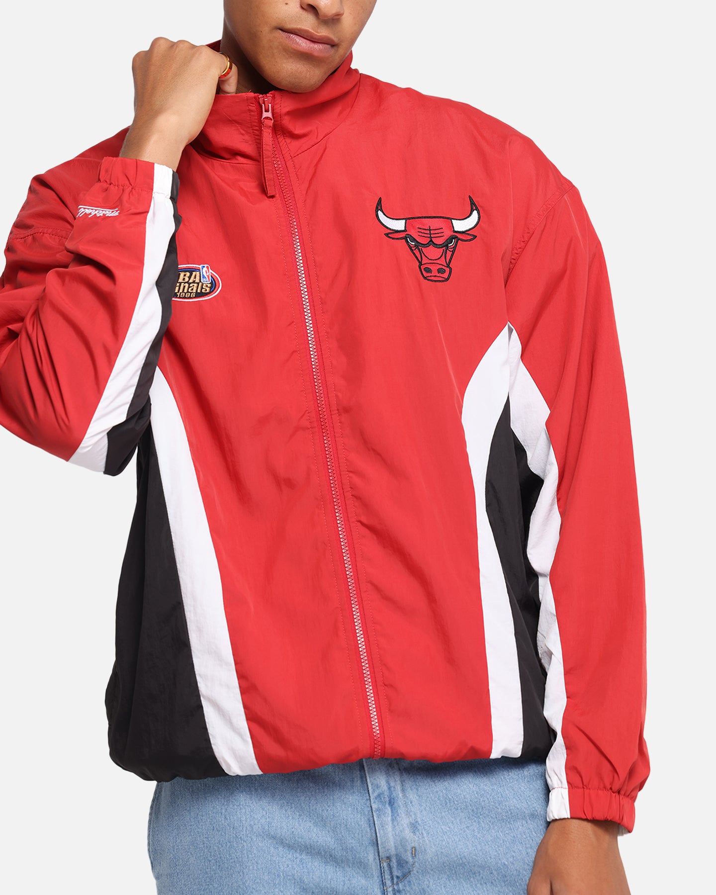 Mitchell & Ness Chicago Bulls Nylon Track Jacket Red/Black、mySite、zt4zffjzw