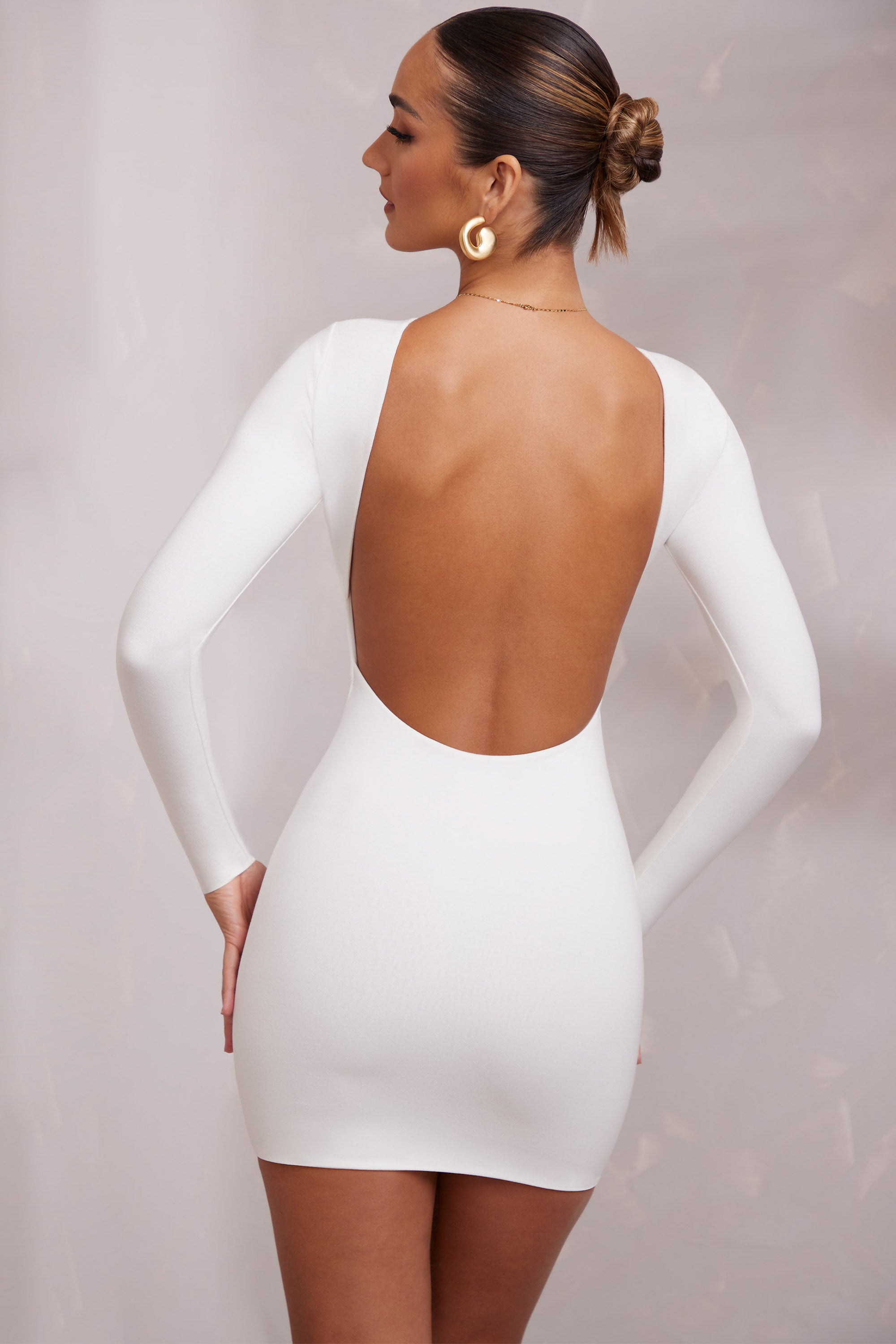 Long Sleeve Backless Mini Dress in White、mySite、solidvoid
