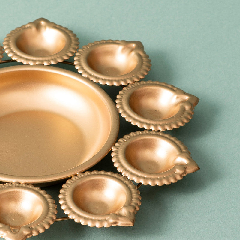 Brass Lotus Urli with Diyas | Gold Finish、mySite、camillekostekn