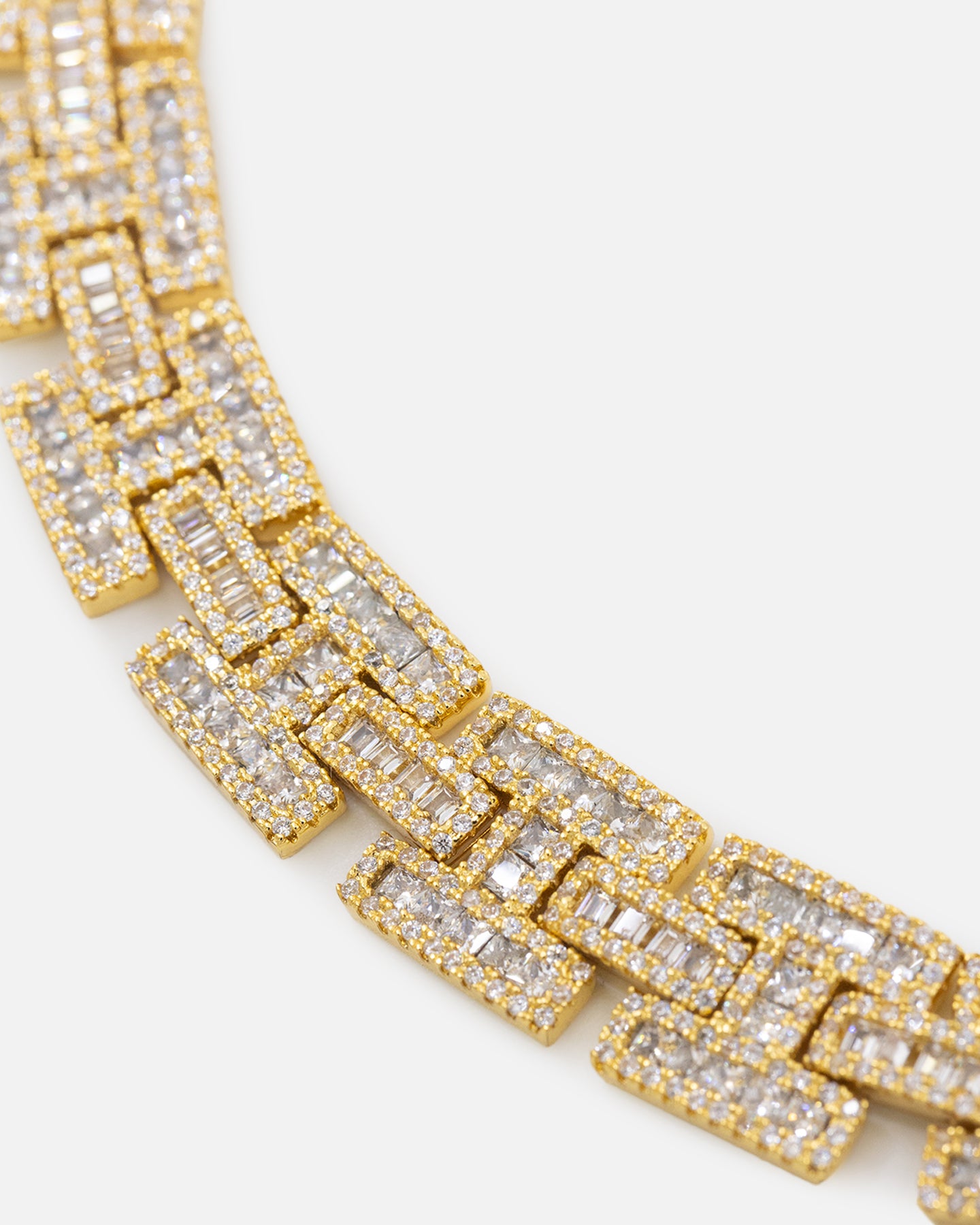 {product_title} - {shop_name}