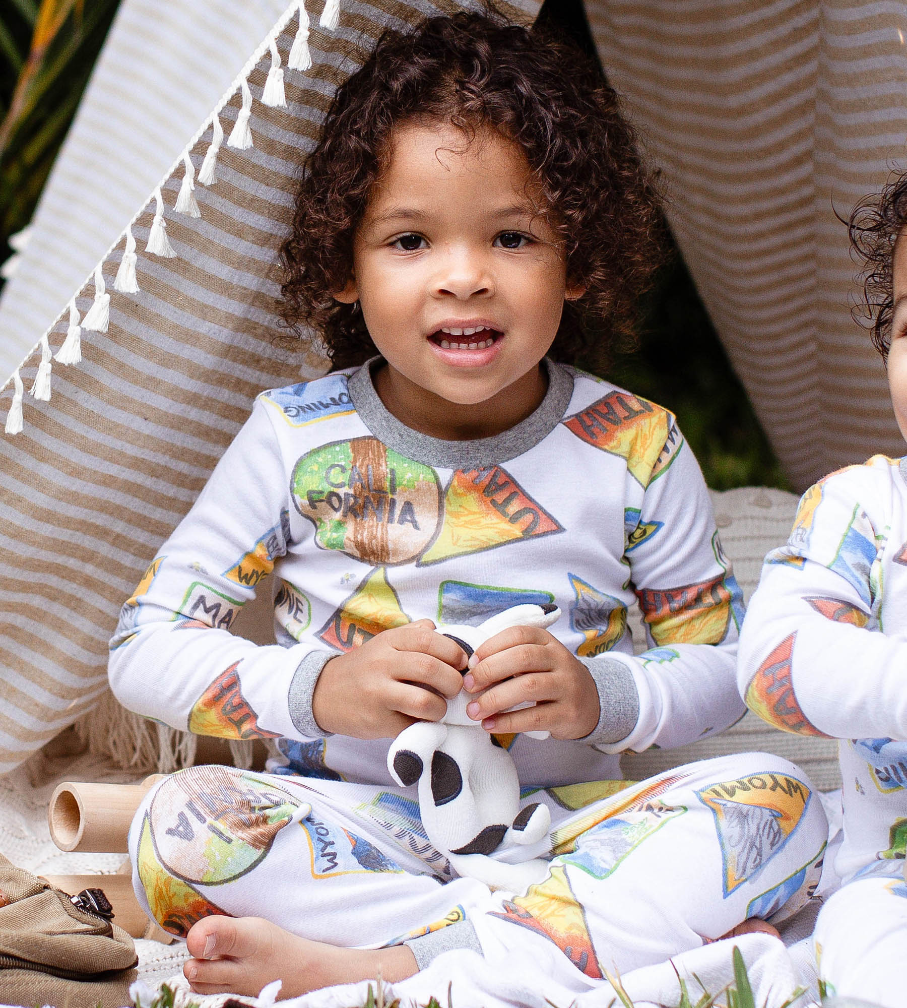 State Park Patches Organic Cotton Two-Piece Pajamas、mySite、g9winljtr