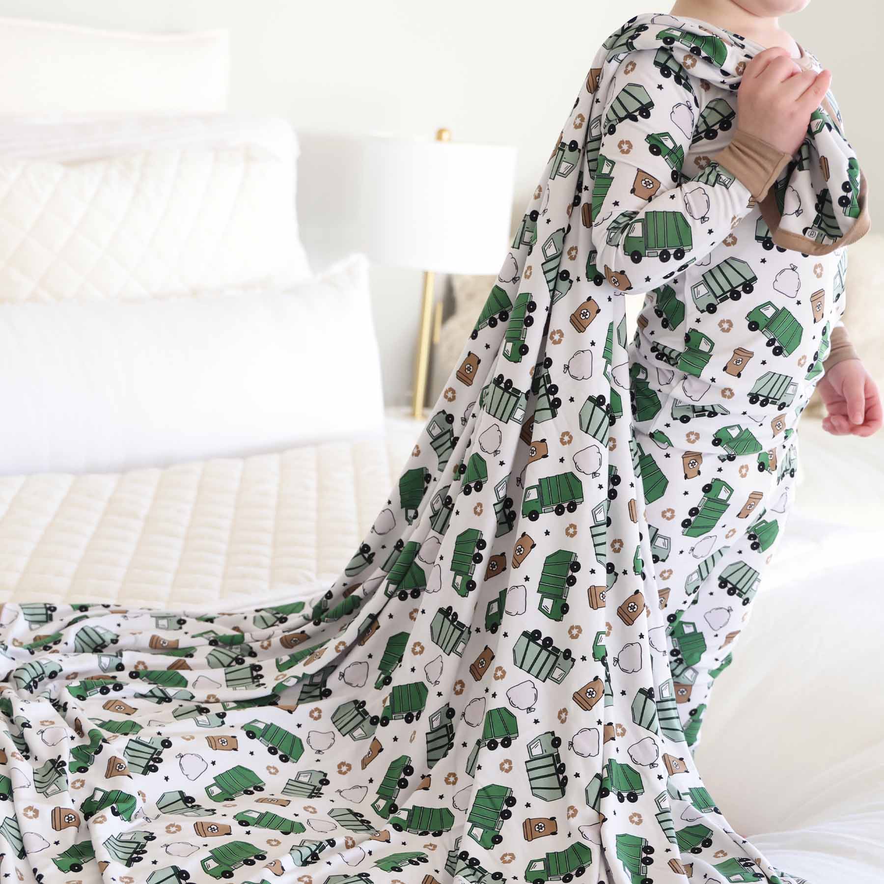  Clean Up Crew Double Sided Bamboo Blanket、mySite、layawaytickets