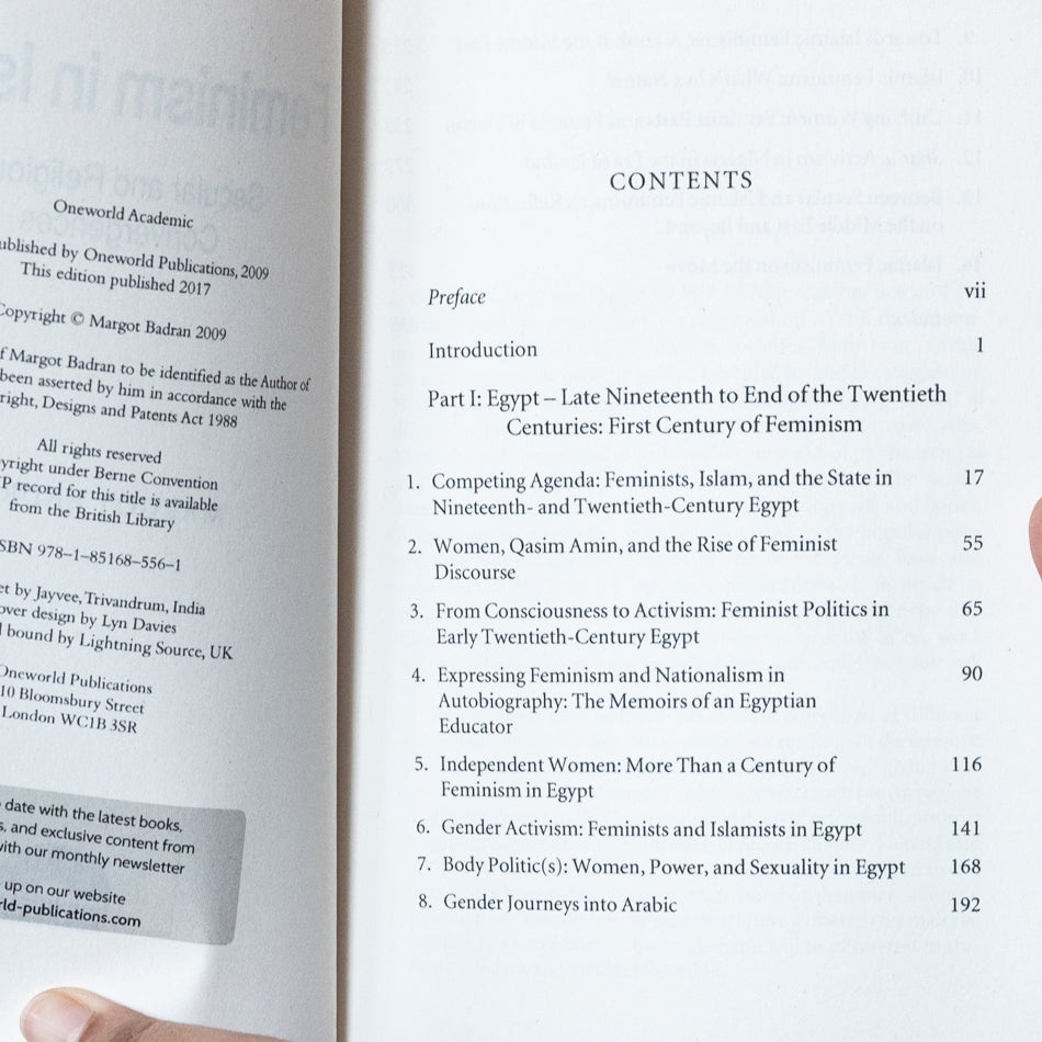 Feminism in Islam: Secular and Religious Convergences、mySite、topwebapps