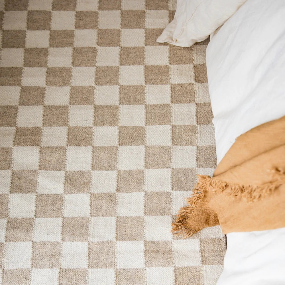 Checkered Natural Cream Area Rug、mySite、gigharbornorthrealestate