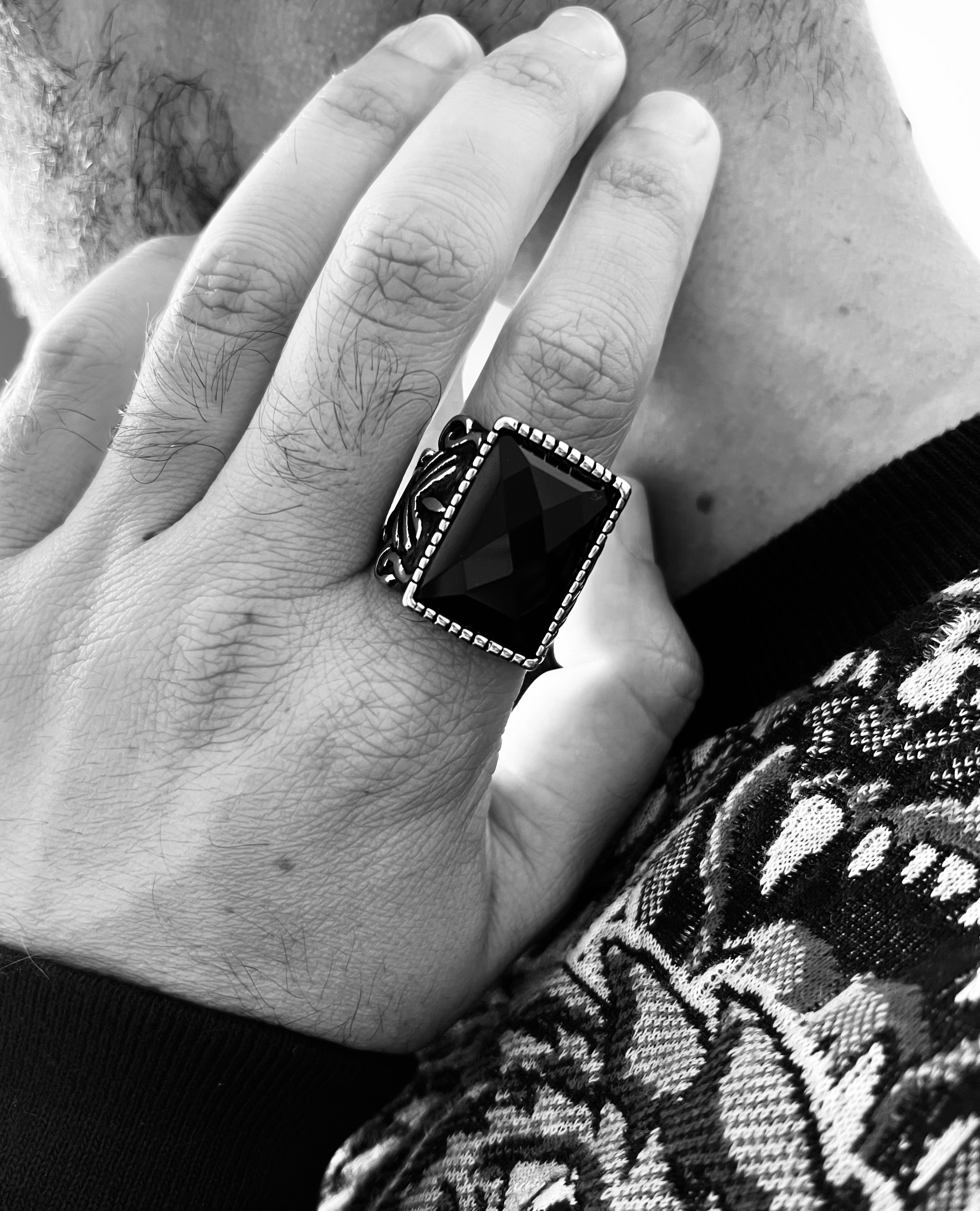 Detailed Center Black Stone Stainless Steel Ring / SCR4019、mySite、dreamappss