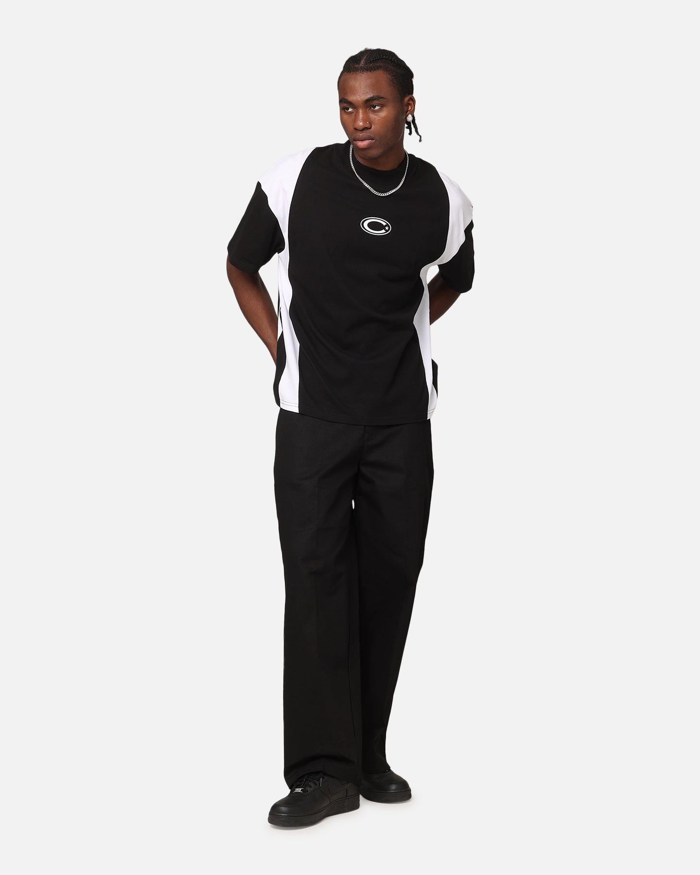 {product_title} - {shop_name}