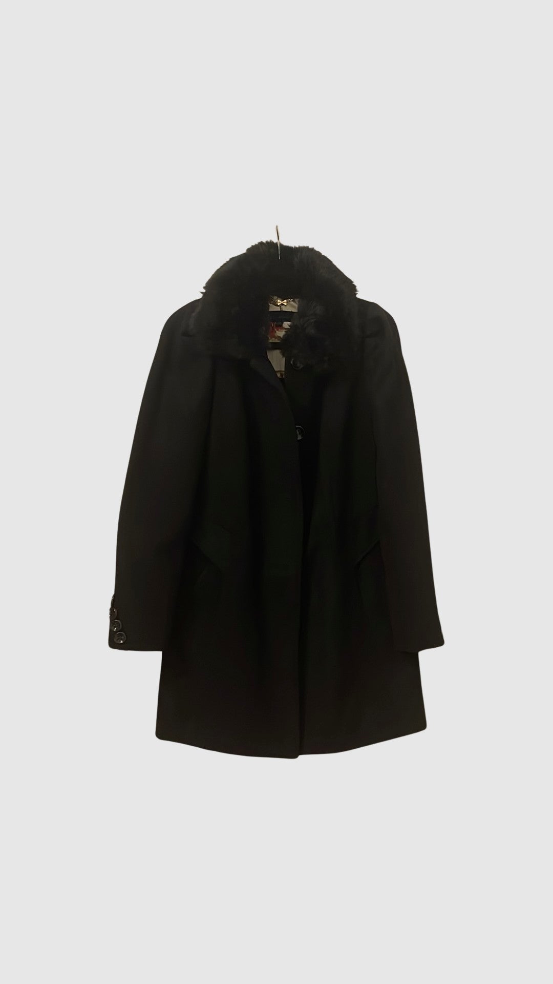 BLACK COAT WITH REMOVABLE FAUX FUR COLLAR - SM REBOOTED、mySite、gtrtttuynbv