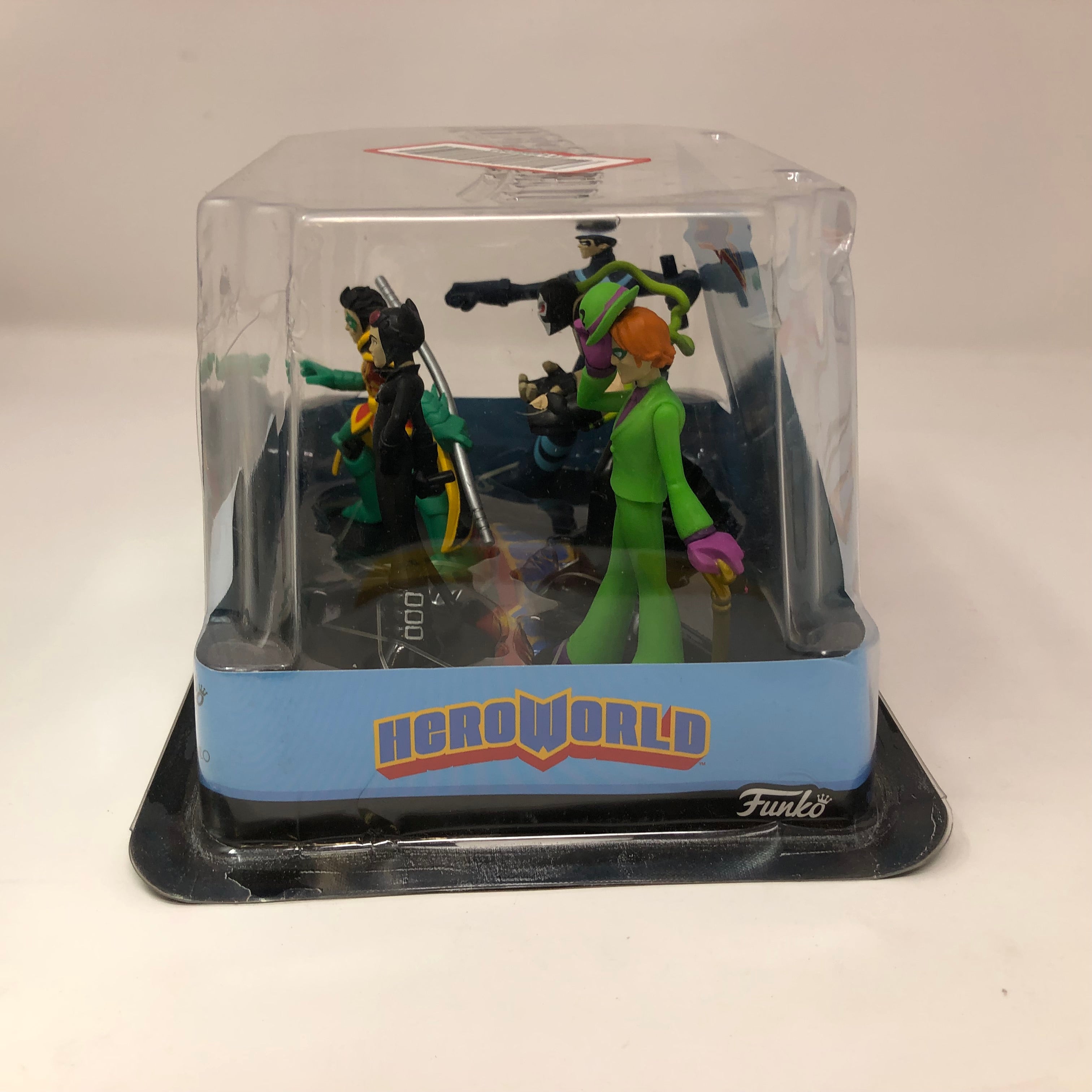 DC Comics Heroworld * Funko Series 8 Ban, Catwoman, Robin, Riddler & Nightwing、mySite、hgirdovlk