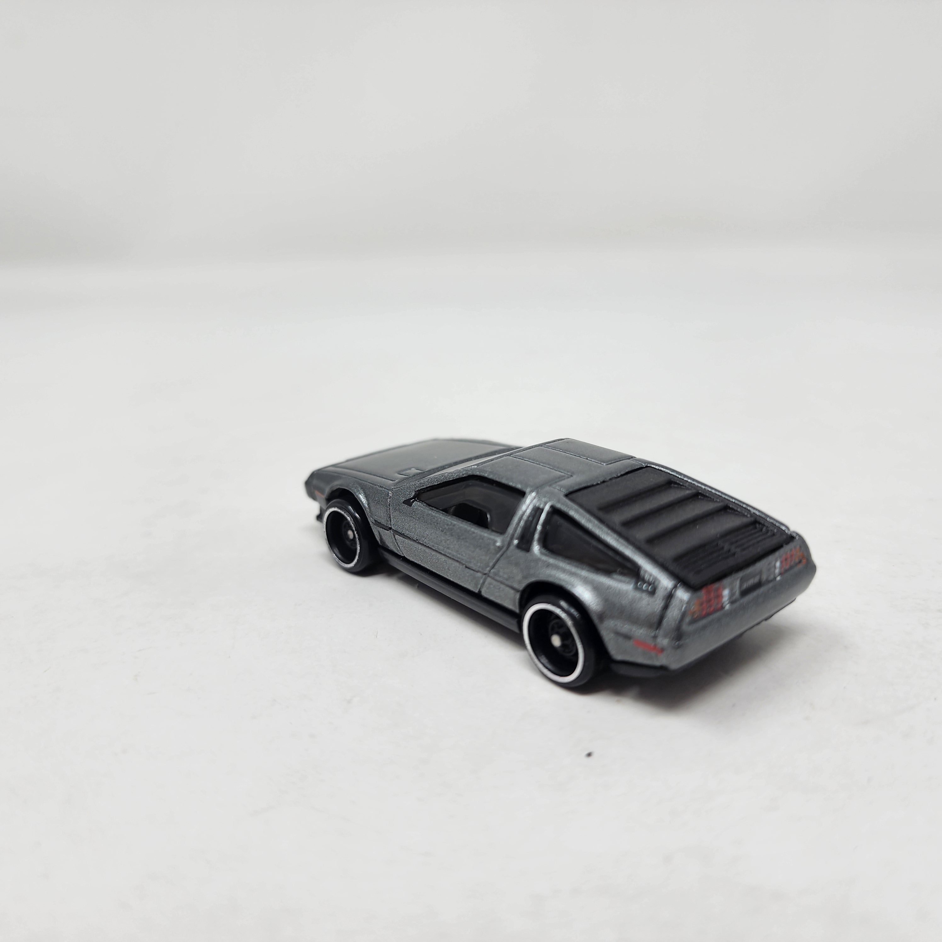 Delorean DMC * Hot Wheels Loose 1:64 Scale Diecast、mySite、hgirdovlk
