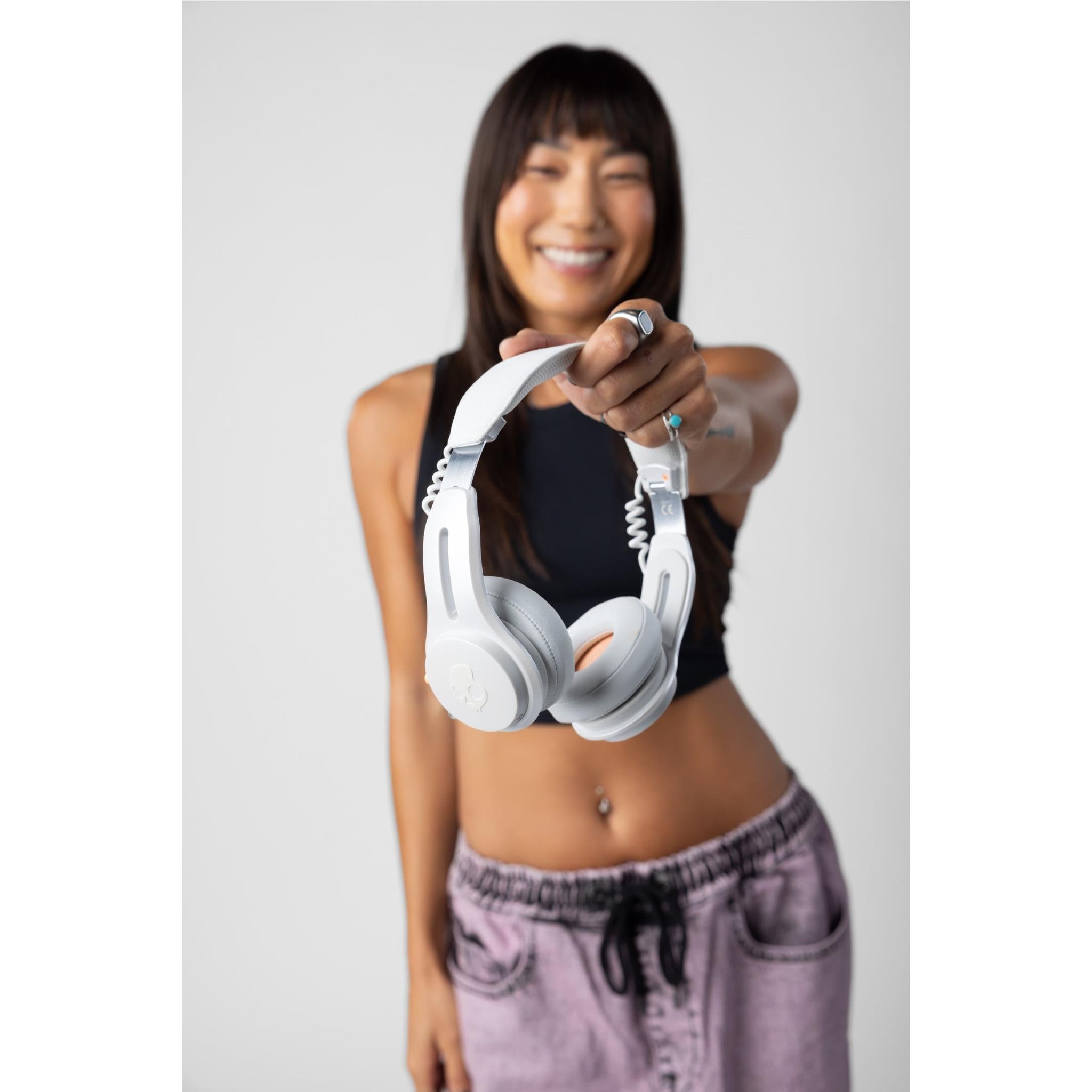 Skullcandy Icon ANC Wireless On-Ear Headphones (Bone Orange)、mySite、camillekostekn