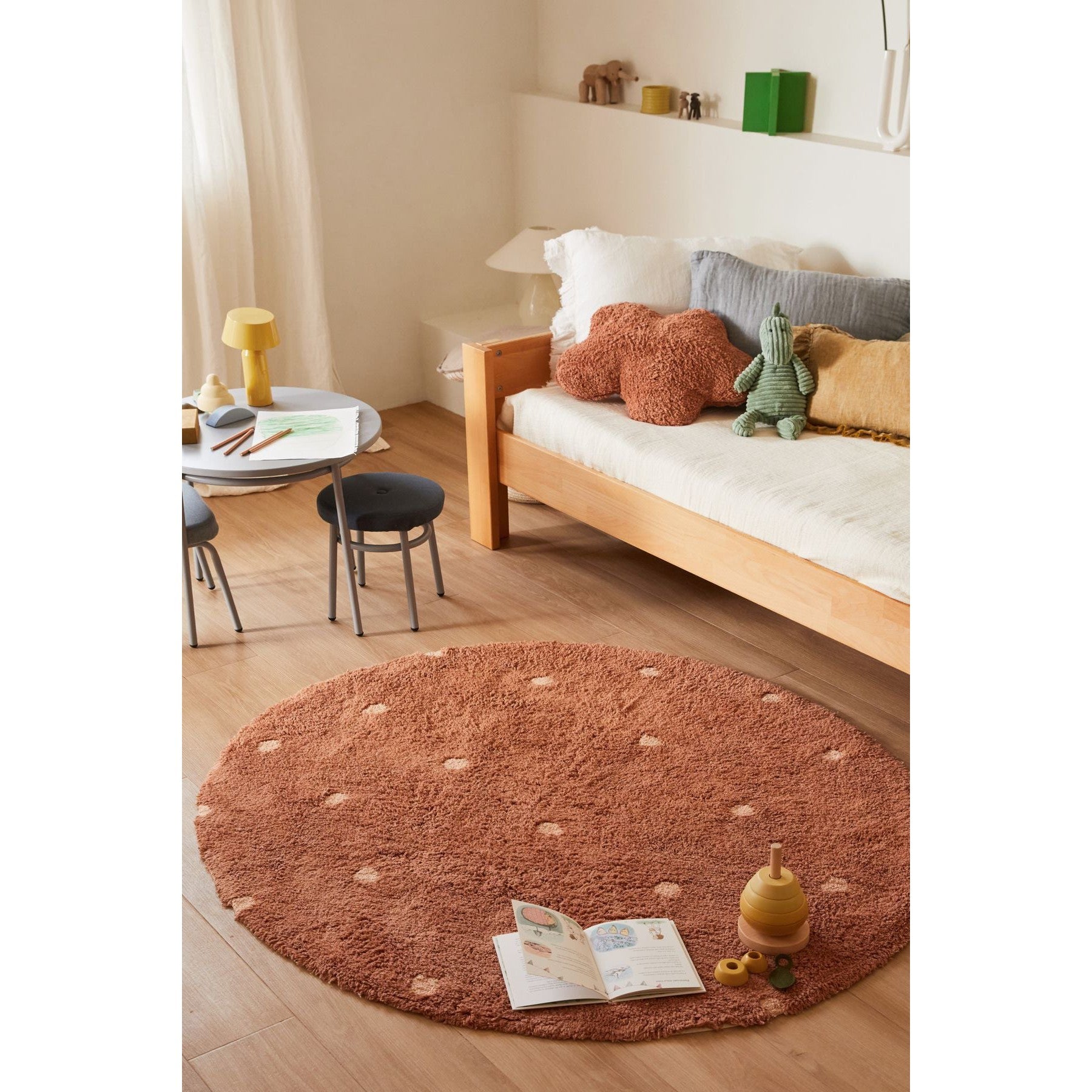 Clouds Chestnut Floor Cushion、mySite、gigharbornorthrealestate