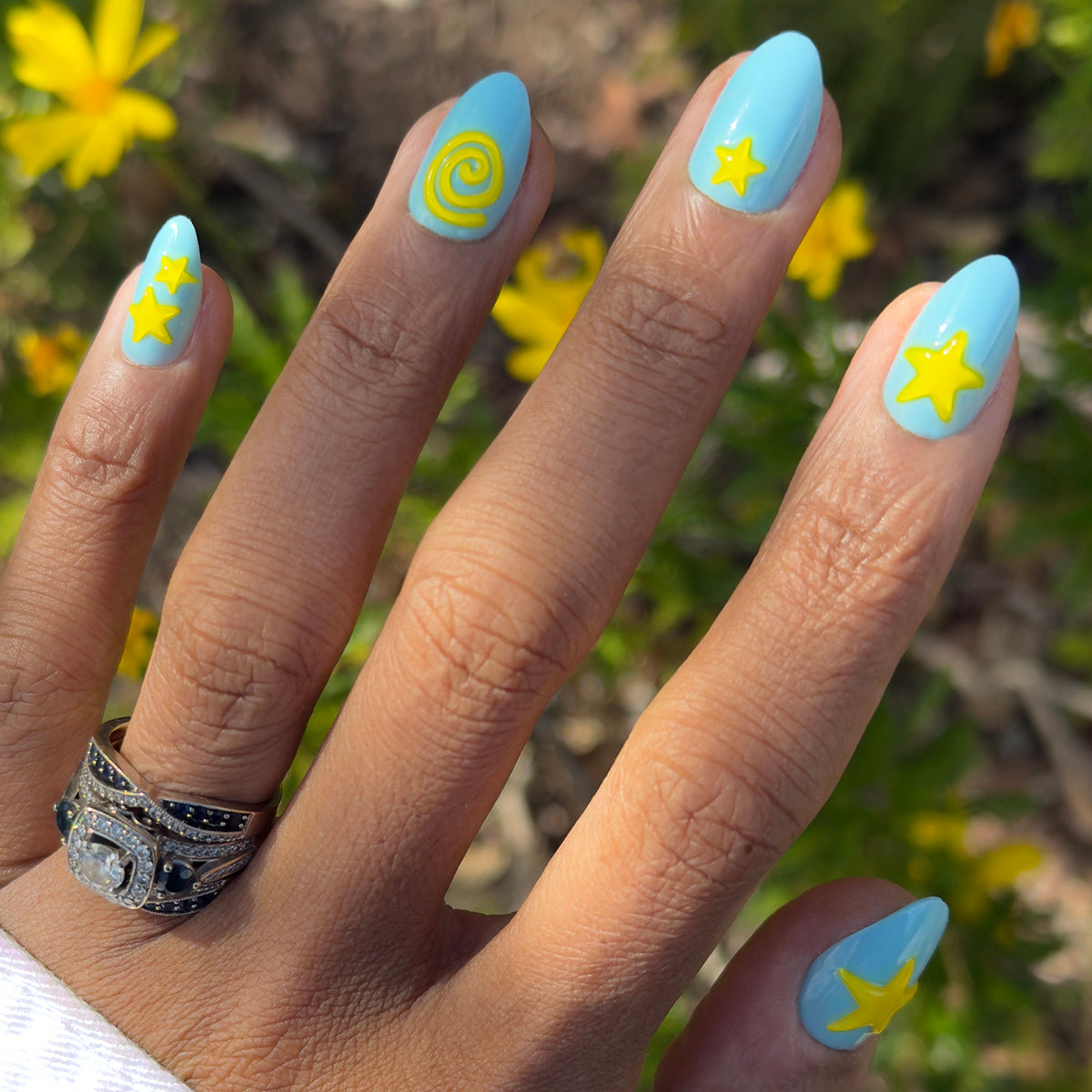 Fun Zone - Press-On | Medium | Almond、mySite、solidvoid