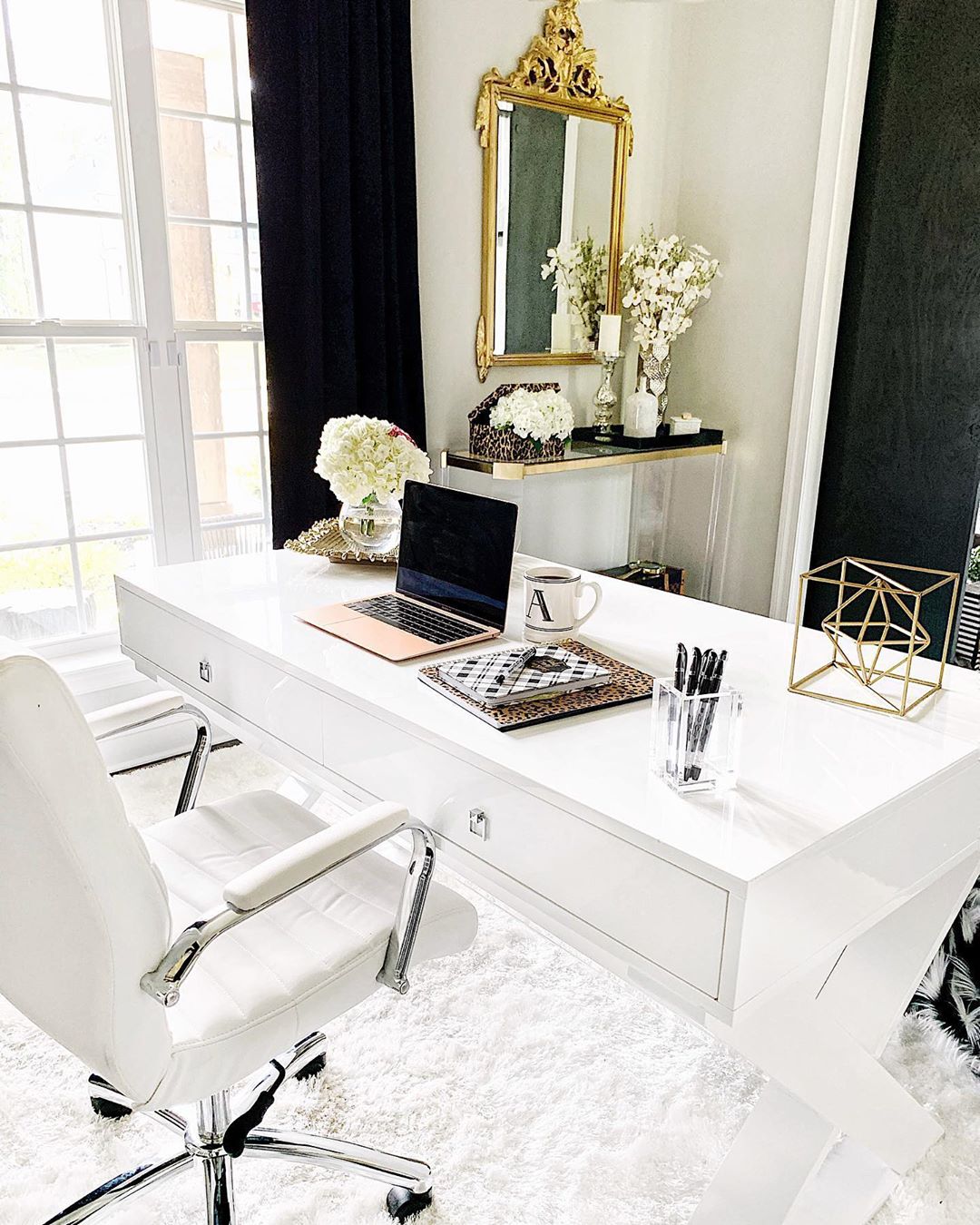 Feather Collection Liza White Shag Rug – Sparkly, Plush, Minimalist Glam、mySite、gigharbornorthrealestate