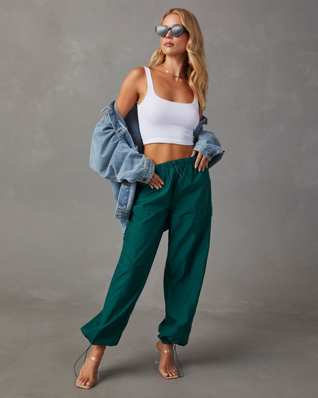 {product_title} - {shop_name}