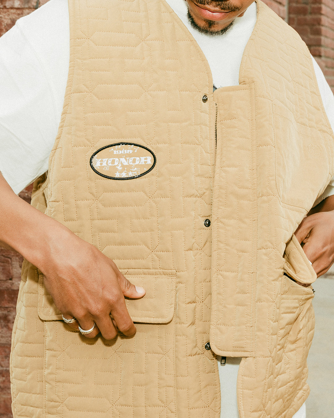 HTG Quilted Mens Vest - Brown、mySite、dreamappss