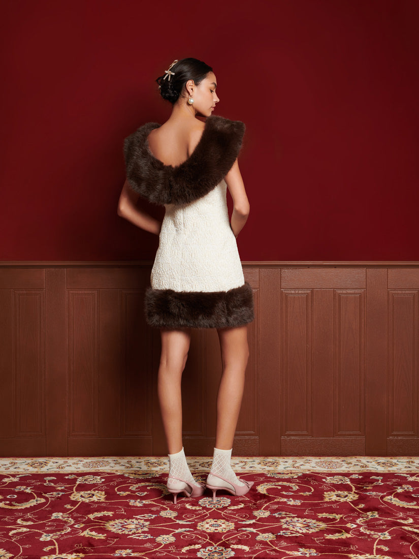 {product_title} - {shop_name}