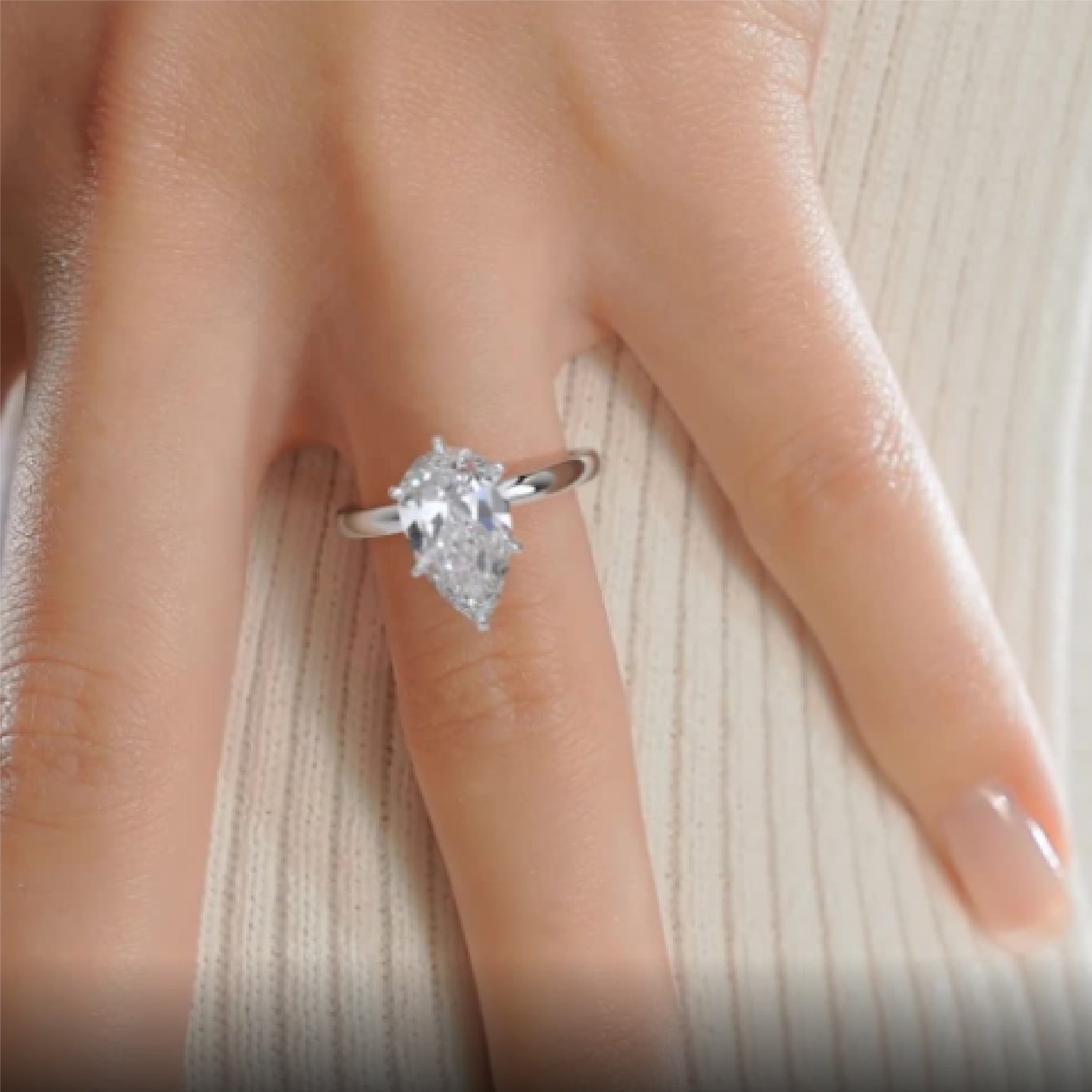 Adaline Diamond Engagement Ring -18K White Gold、mySite、hinf8tx79