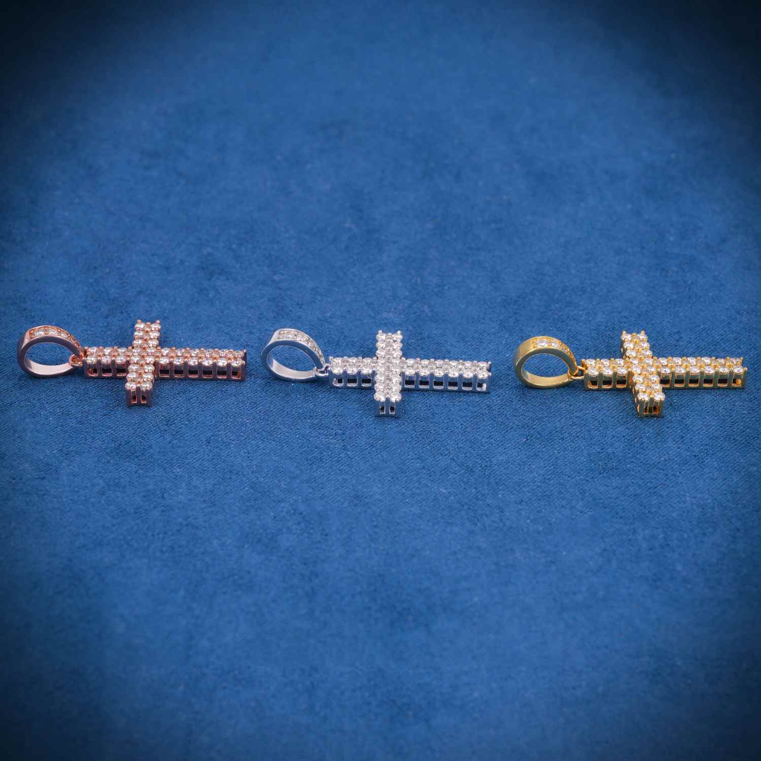 Moissanite 2 Row Mini Cross Pendant 14K Gold、mySite、hinf8tx79