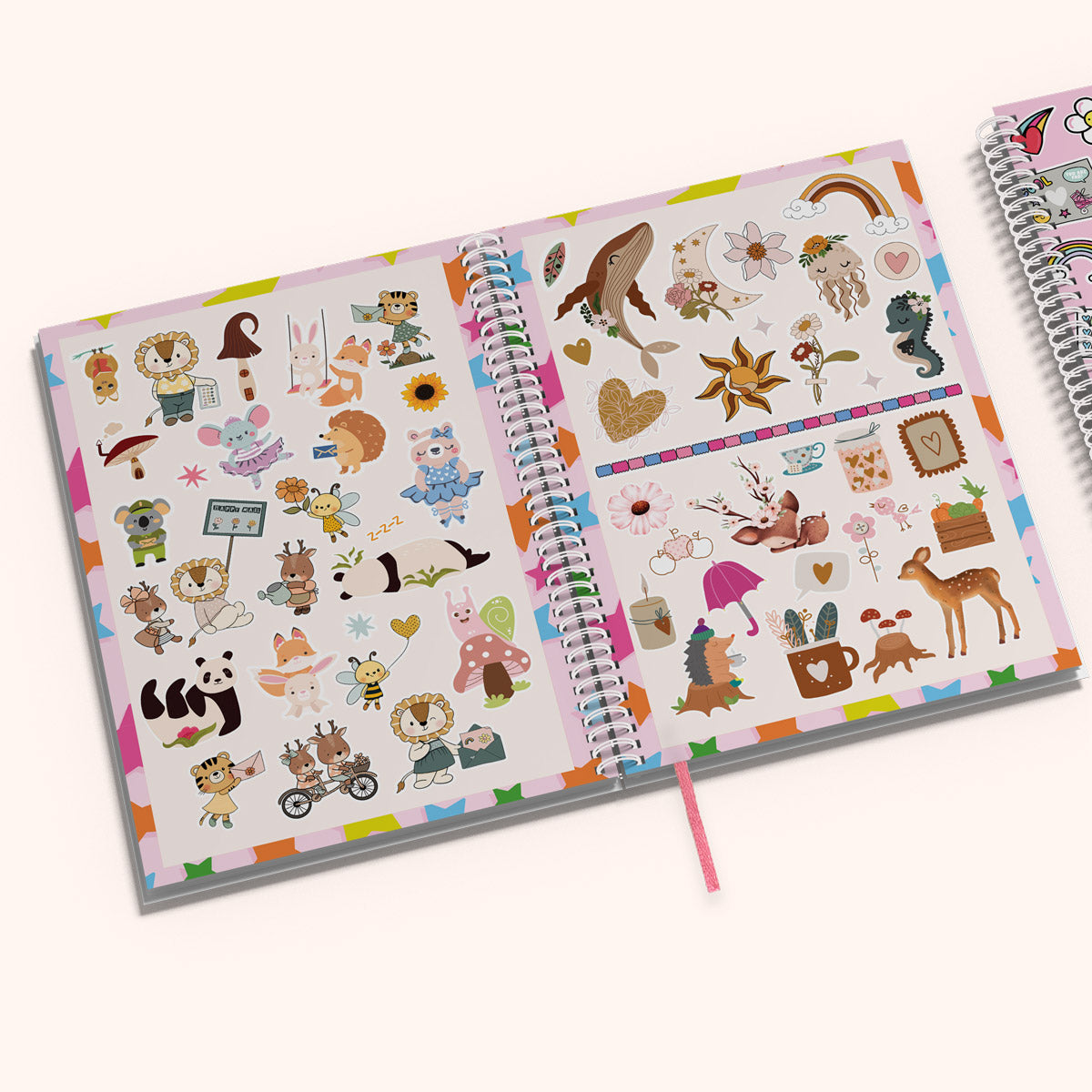  Sticker Lovers - Sticker Canvas Activity Book、mySite、ghnorth