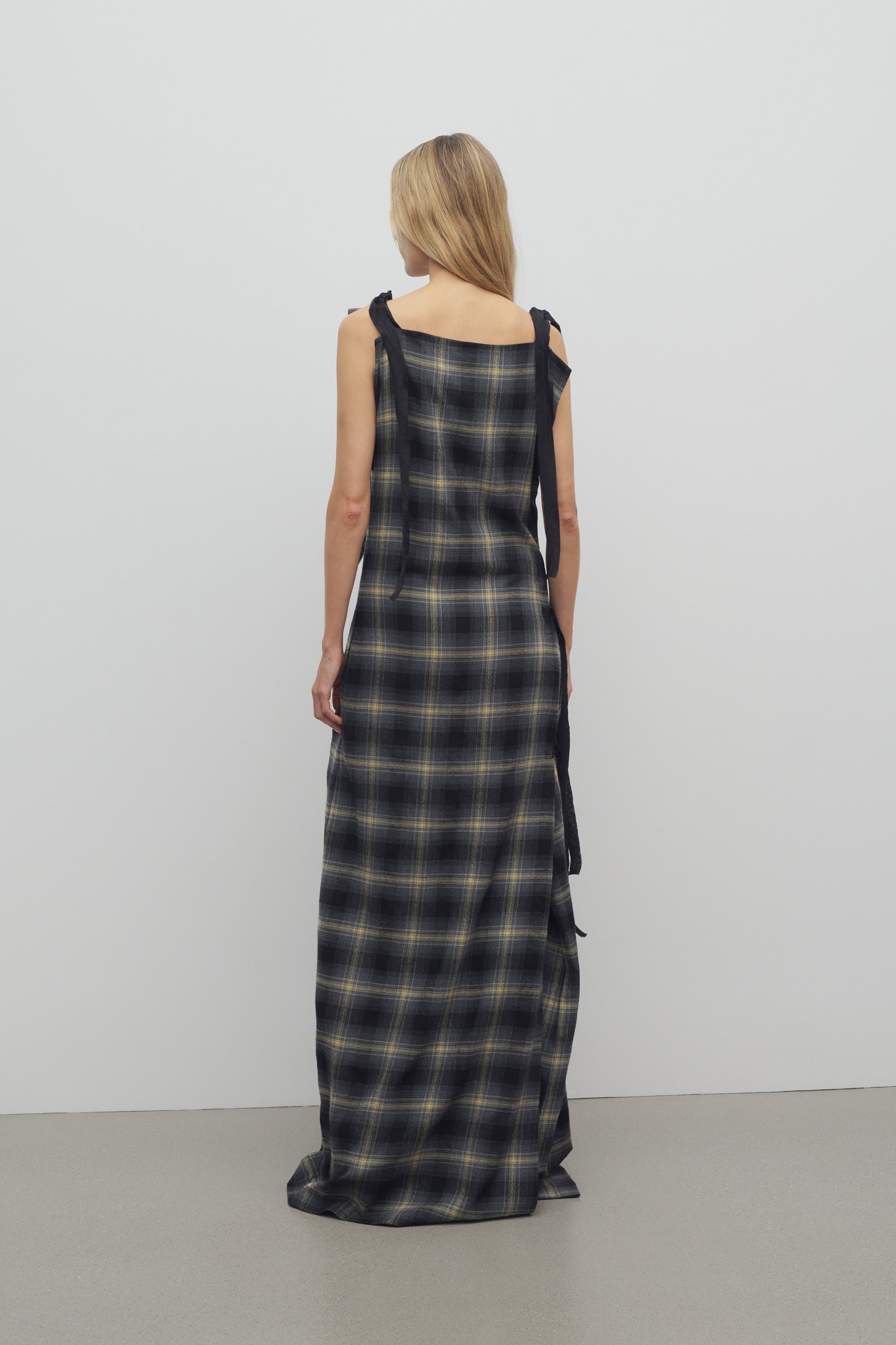 Dom Dress in Virgin Wool、mySite、aoinhome