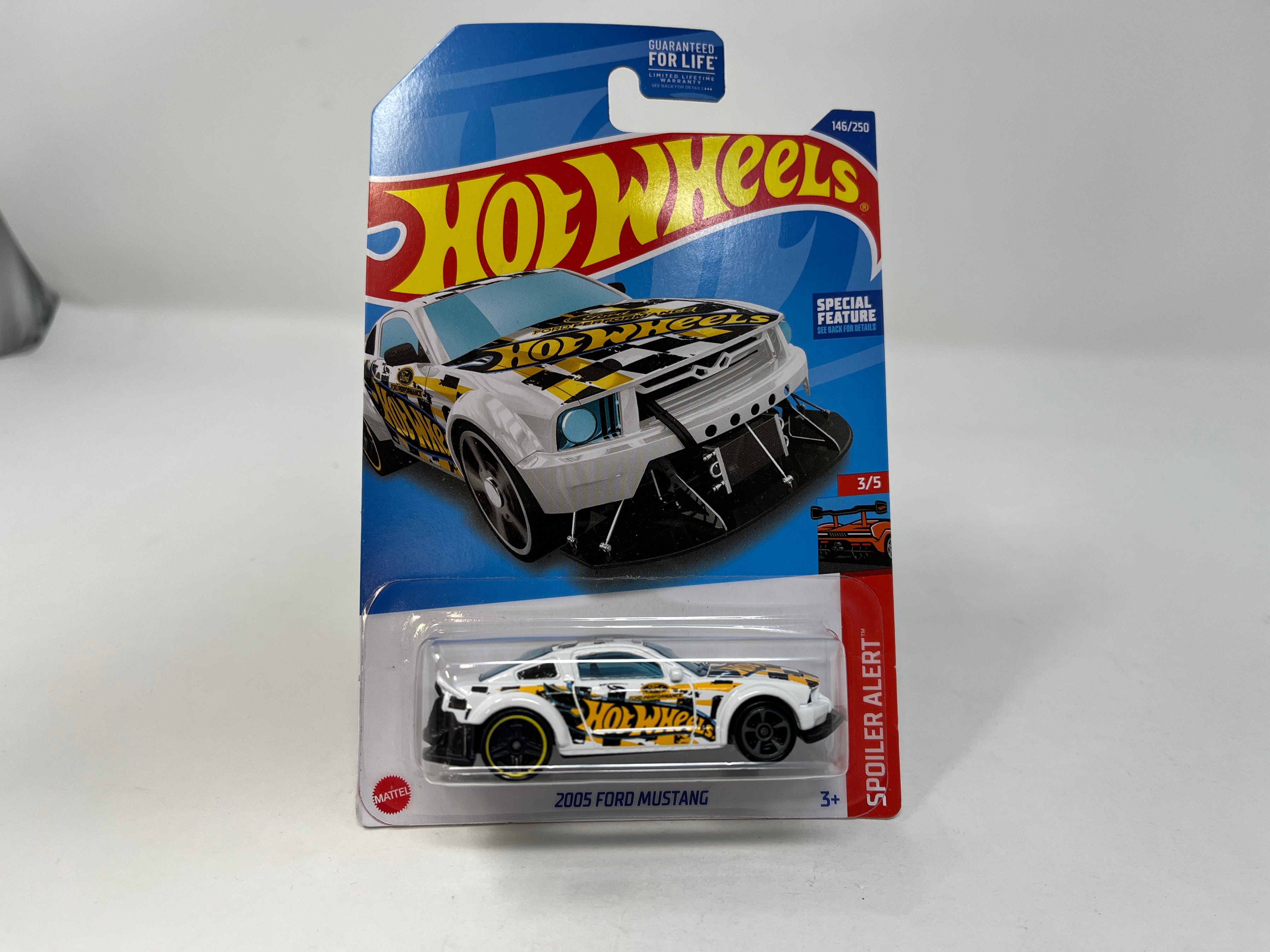 2005 Ford Mustang #146 * WHITE * 2022 Hot Wheels、mySite、hgirdovlk