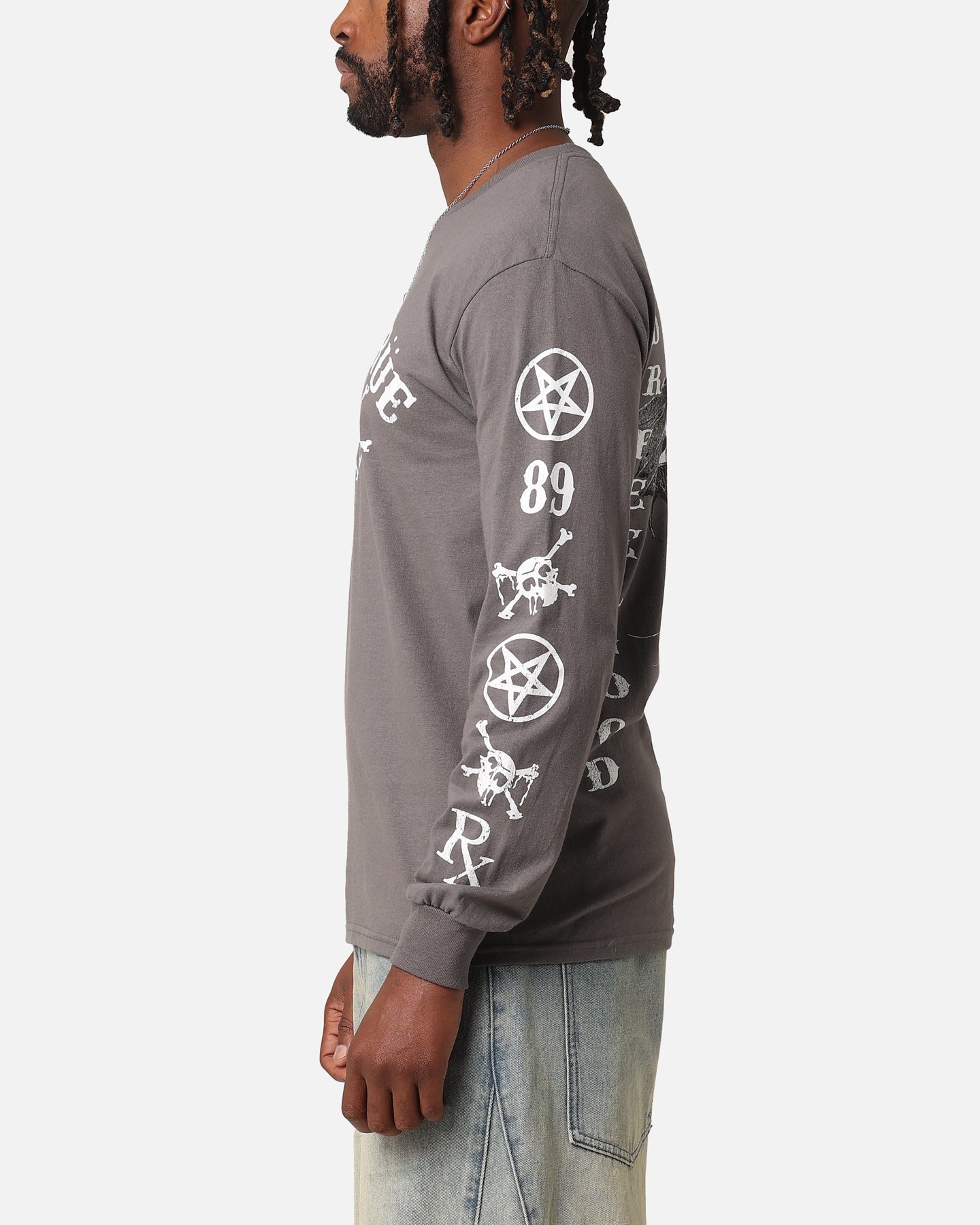 {product_title} - {shop_name}