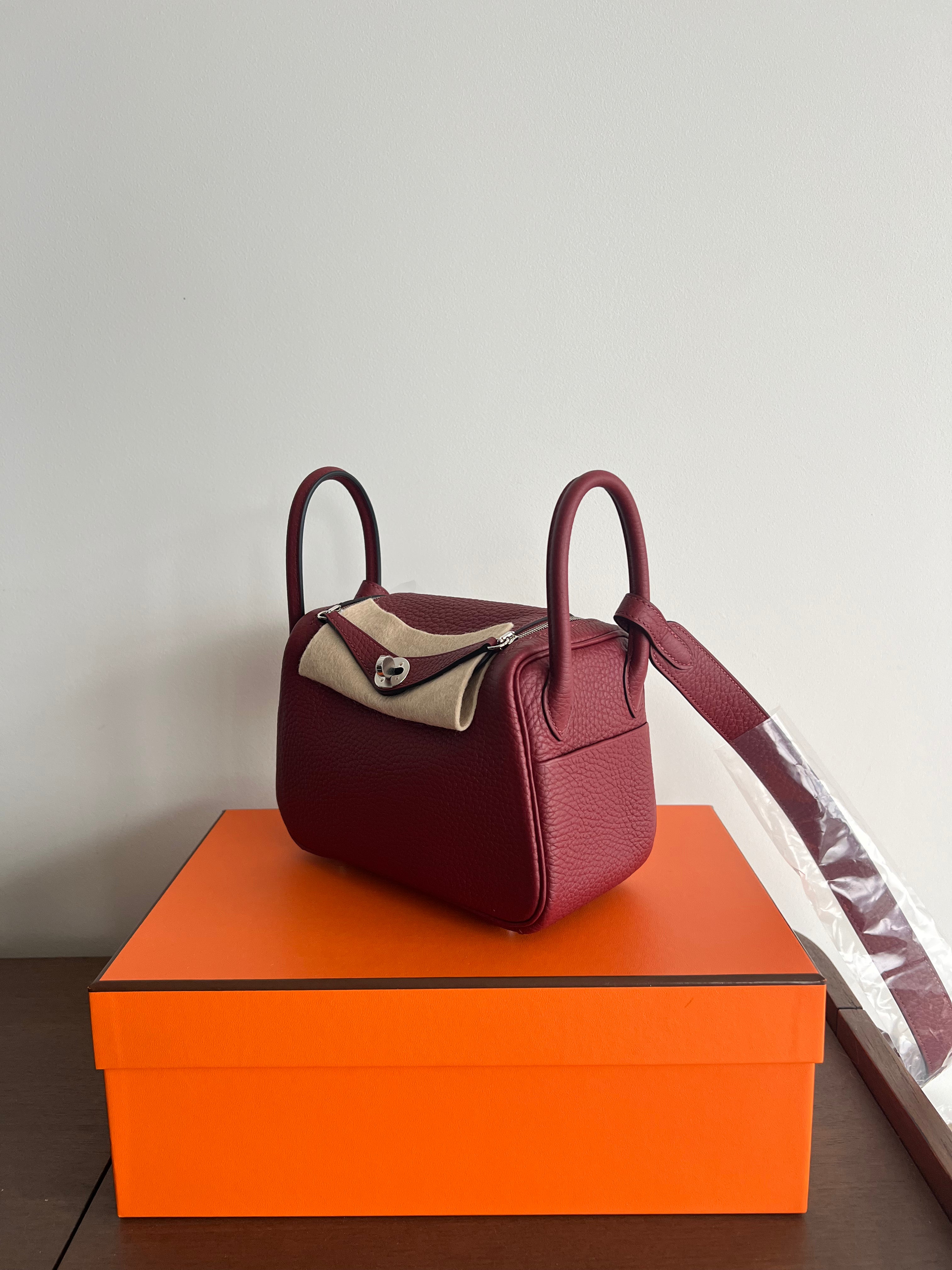 Hermès Mini Lindy Rouge H Clemence PHW、mySite、garminoutage.com
