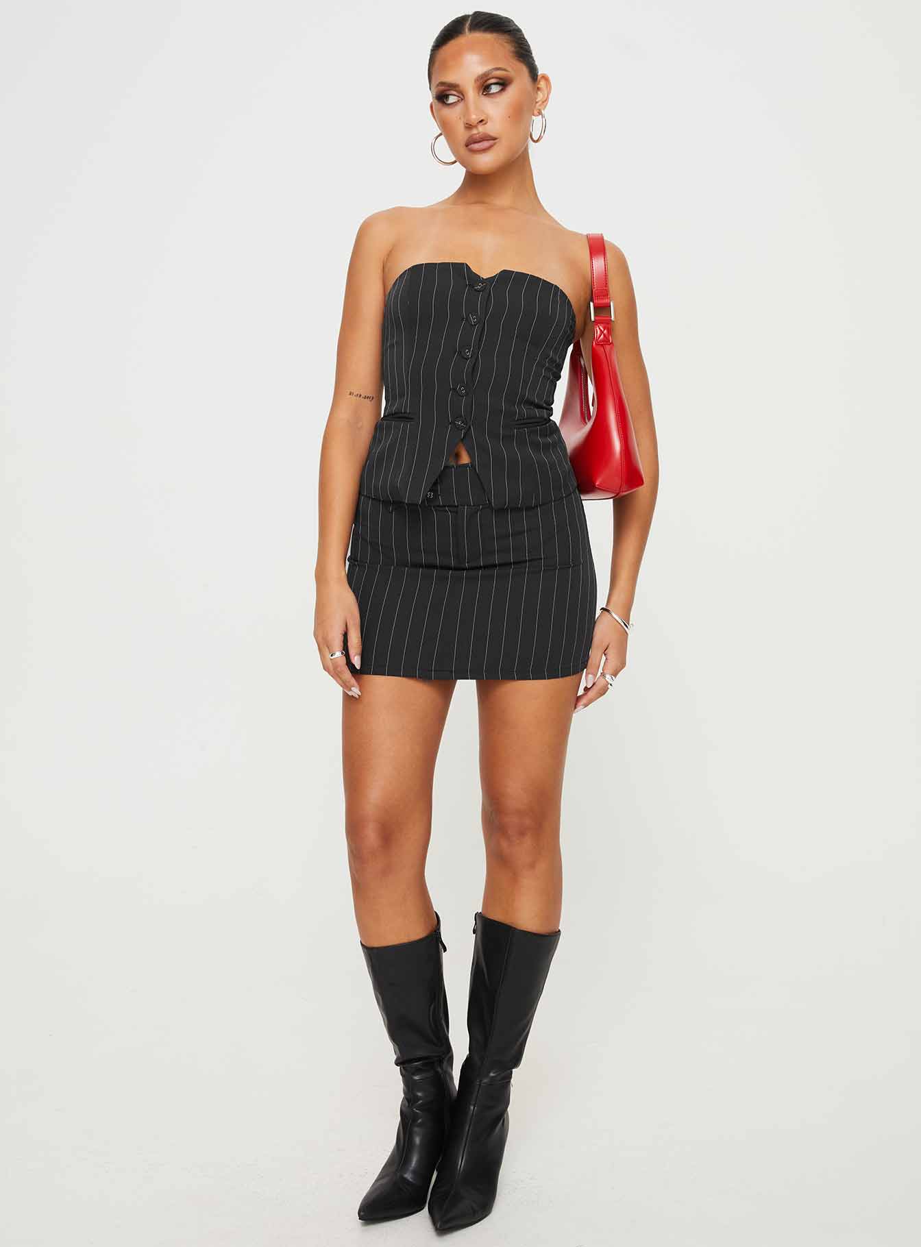 Mulroney Set Grey、mySite、solidvoid