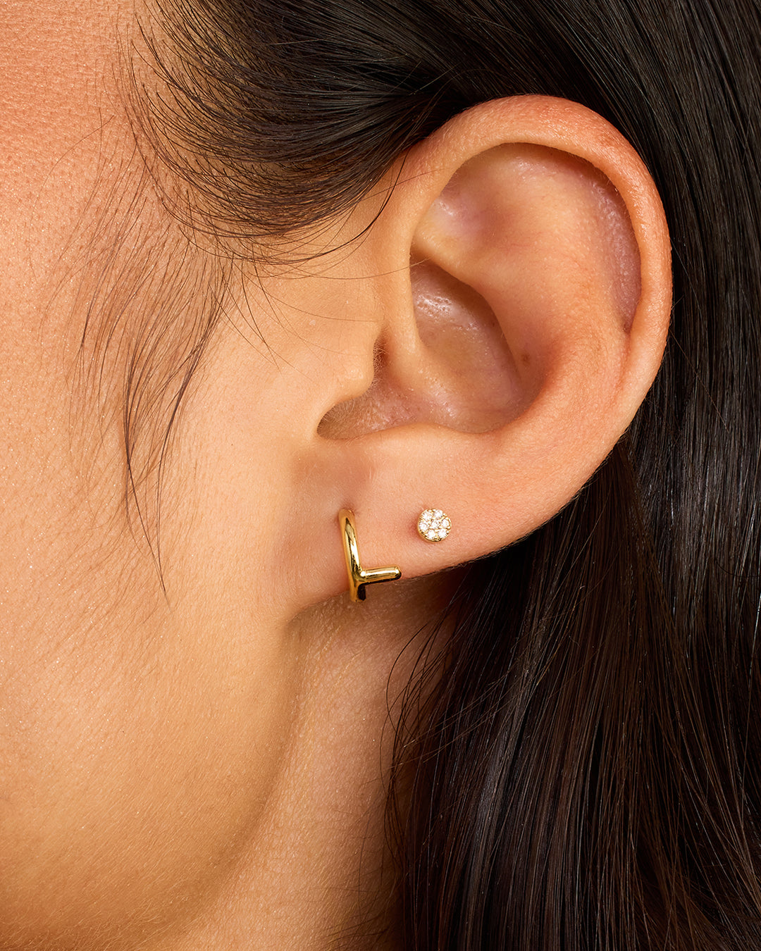 Alphabet Single Huggie、mySite、hinf8tx79