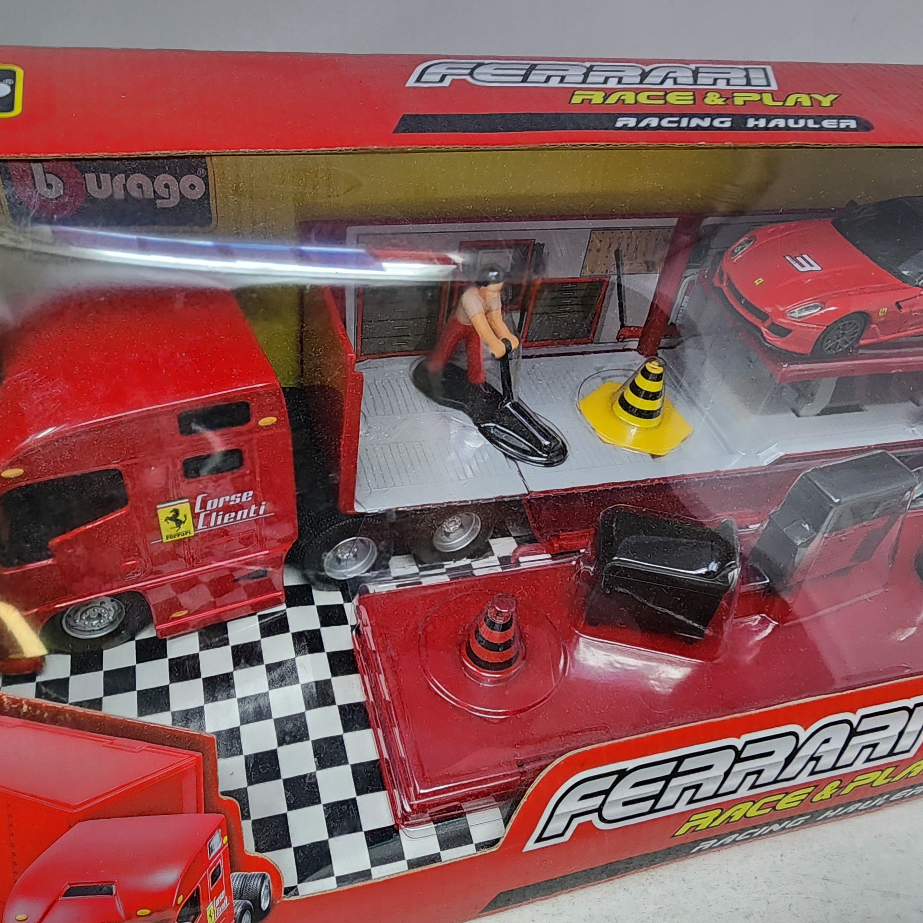 Ferrari Race & Play Set w/ Racing Hauler * Burago 1/43 Scale、mySite、hgirdovlk